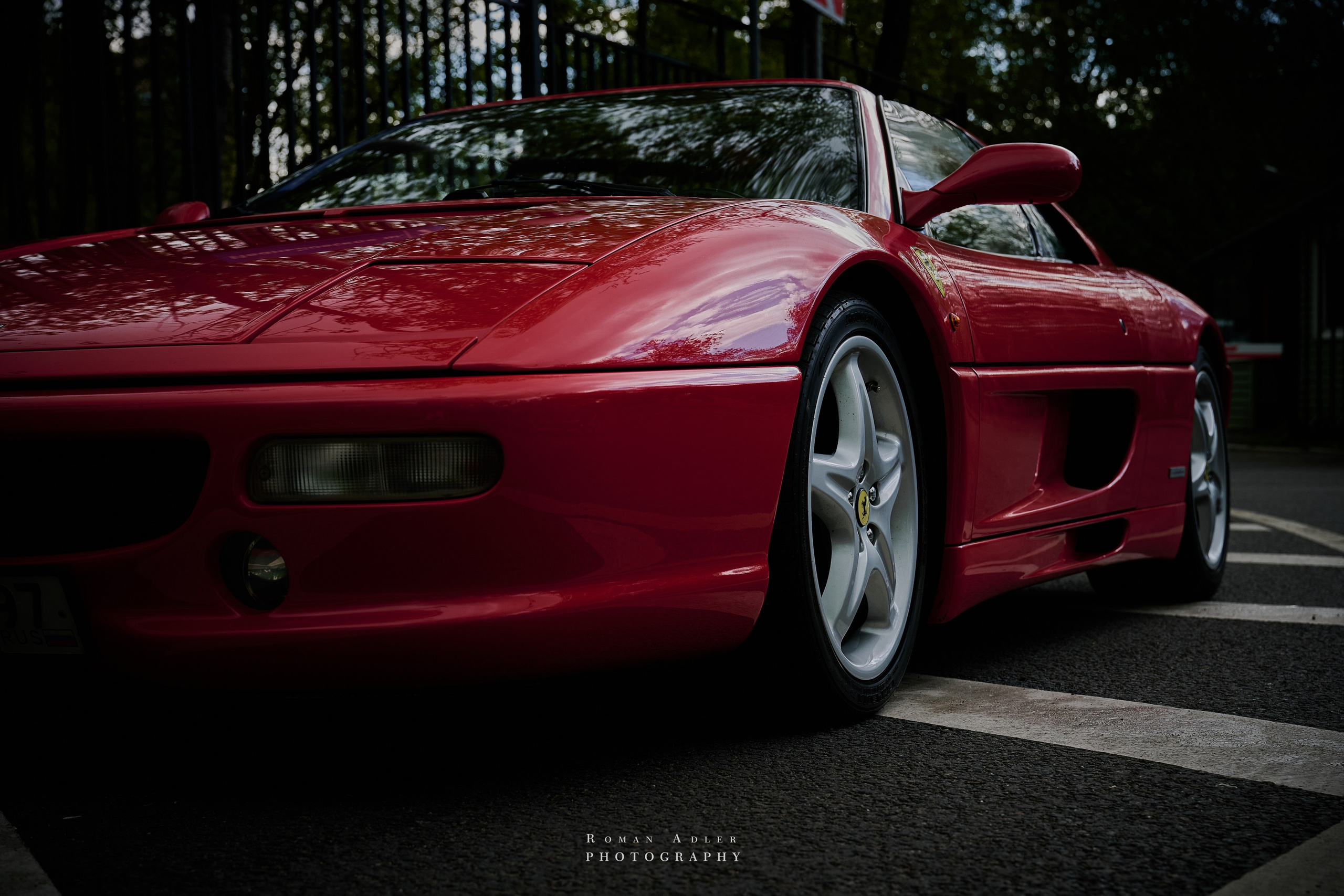 Ferrari 355 GTS. Фотограф Роман Адлер