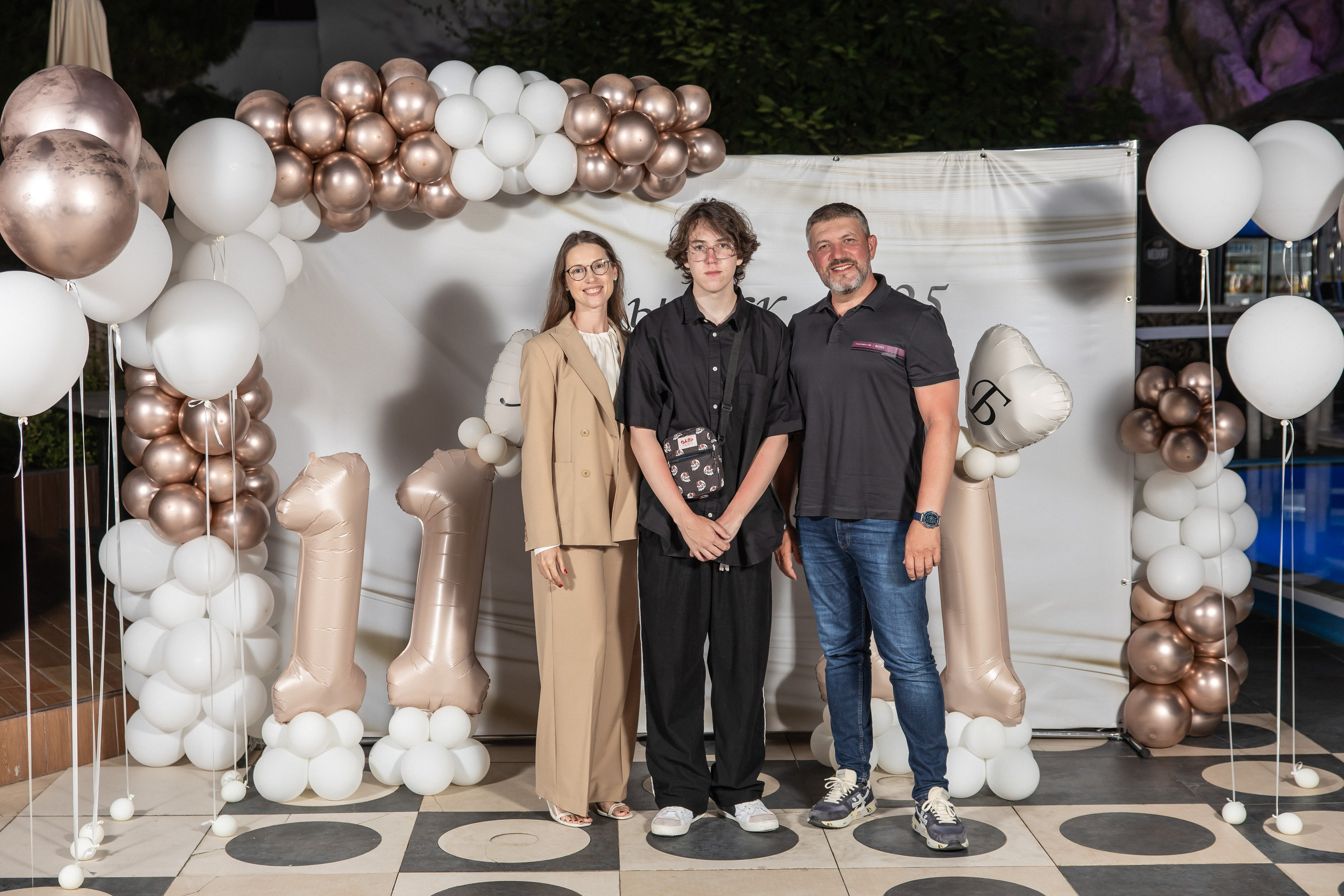 Выпускной 3 школа 25 год. Семейный и свадебный фотограф в Геленджике Михаил Шматов