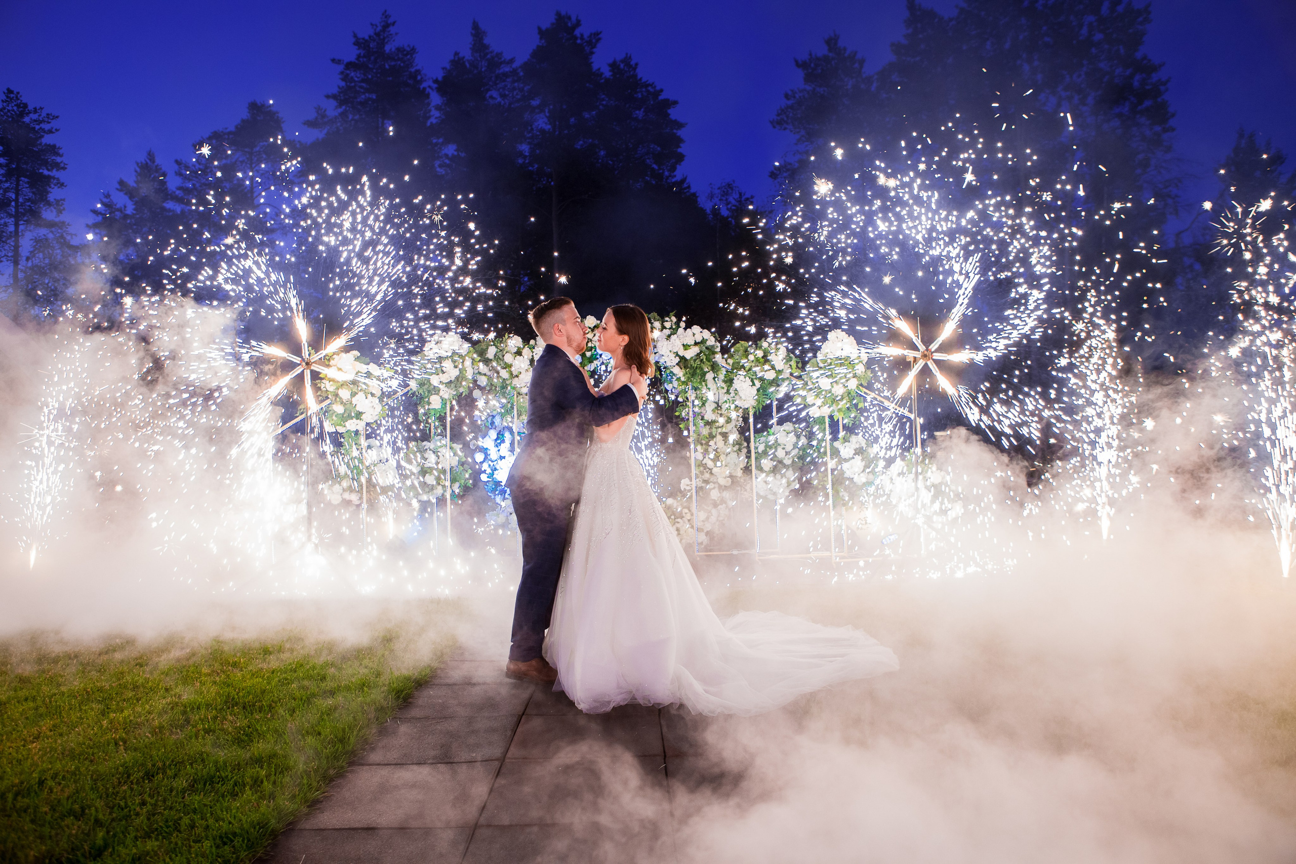 Свадебный день. Психолог с фотоаппаратом Зимина Оксана