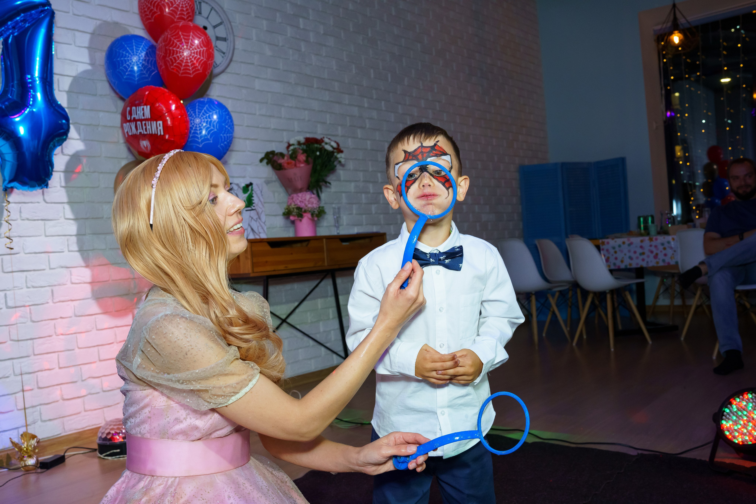 Портфолио Репортажная съемка детских праздников. Фотограф Екатерина Канчалаба