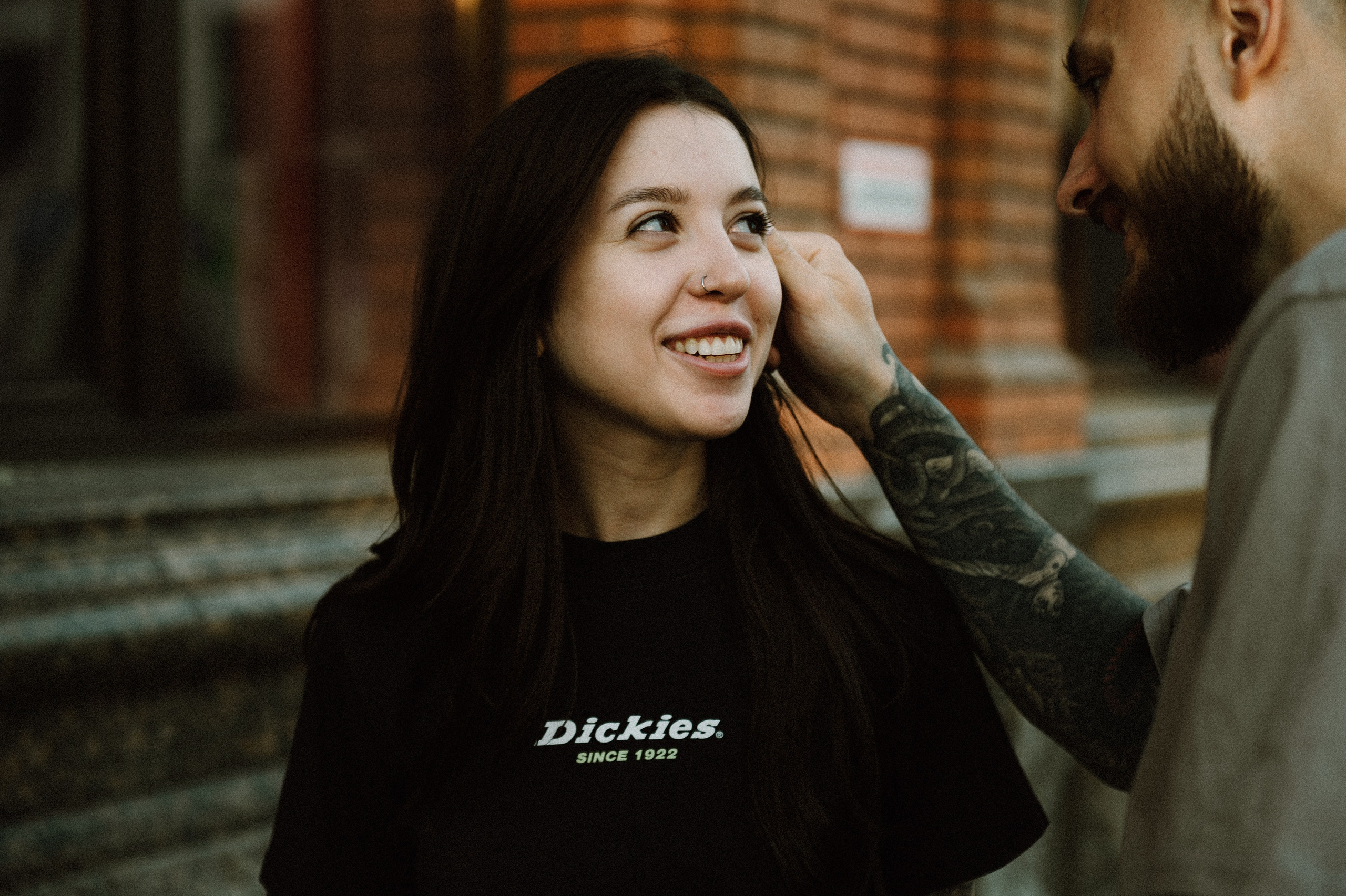 Фотосессия Love Story. Фотограф в Барнауле Дарья Бутурлакина. Люби.Цени.Касайся