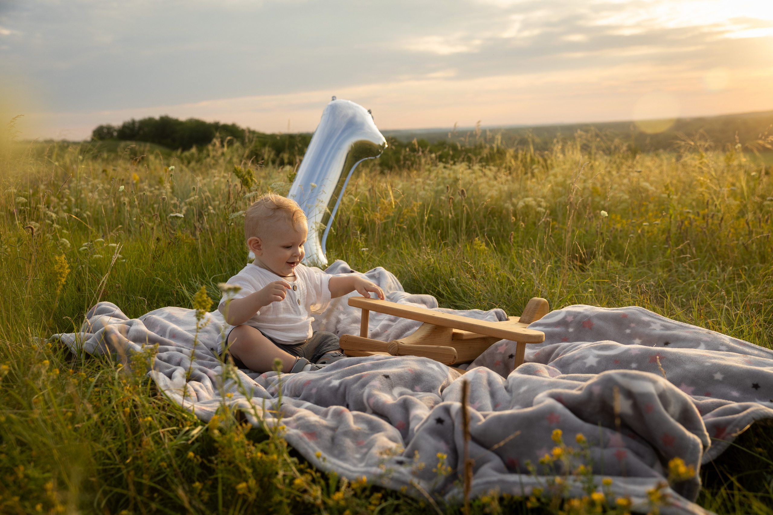 Малыш. Фотограф Петров Александр Свадьбы, Съемка в студии, Выпускные альбомы г. Балашов