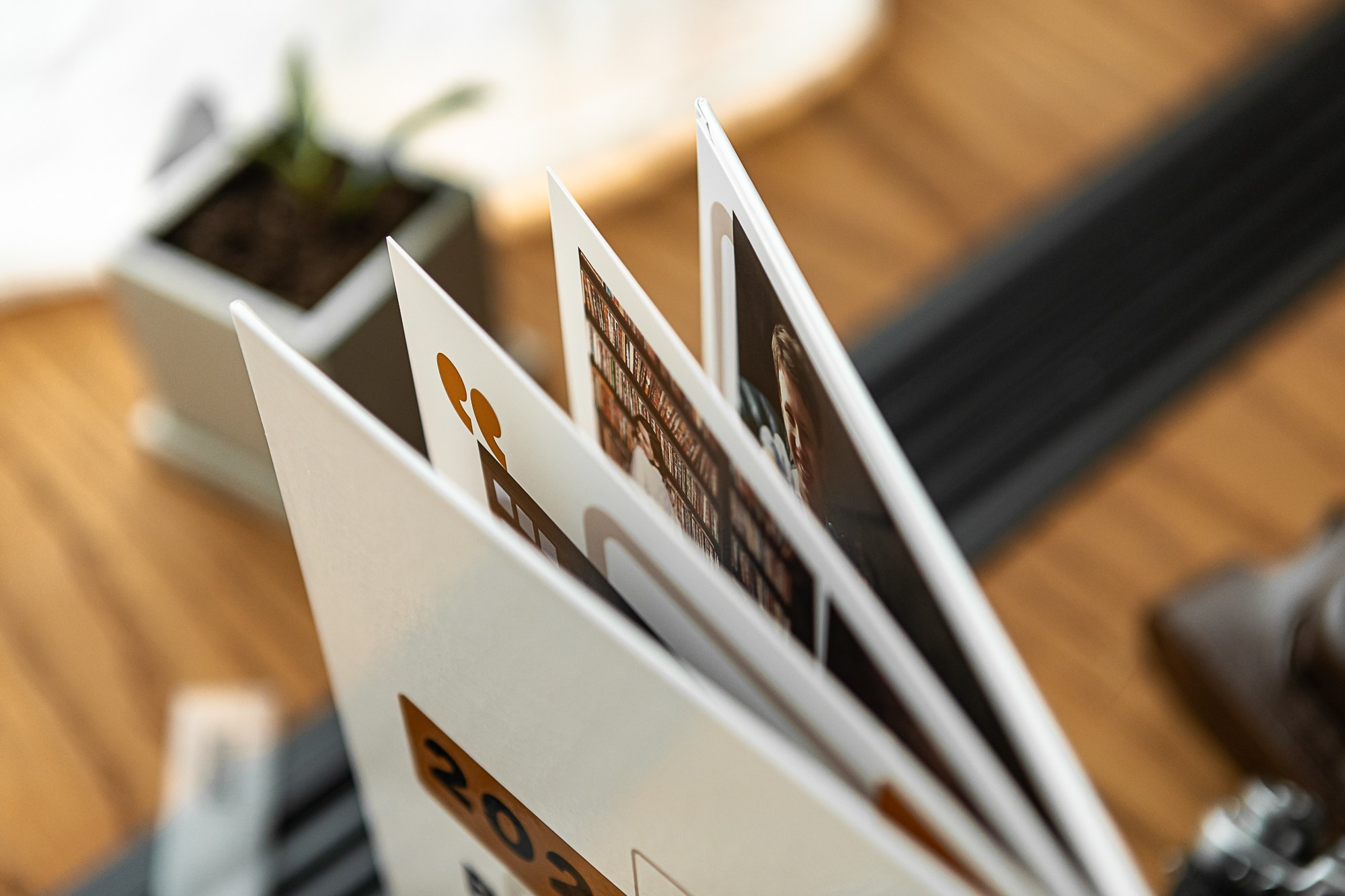 Толщина страниц выпускного альбома