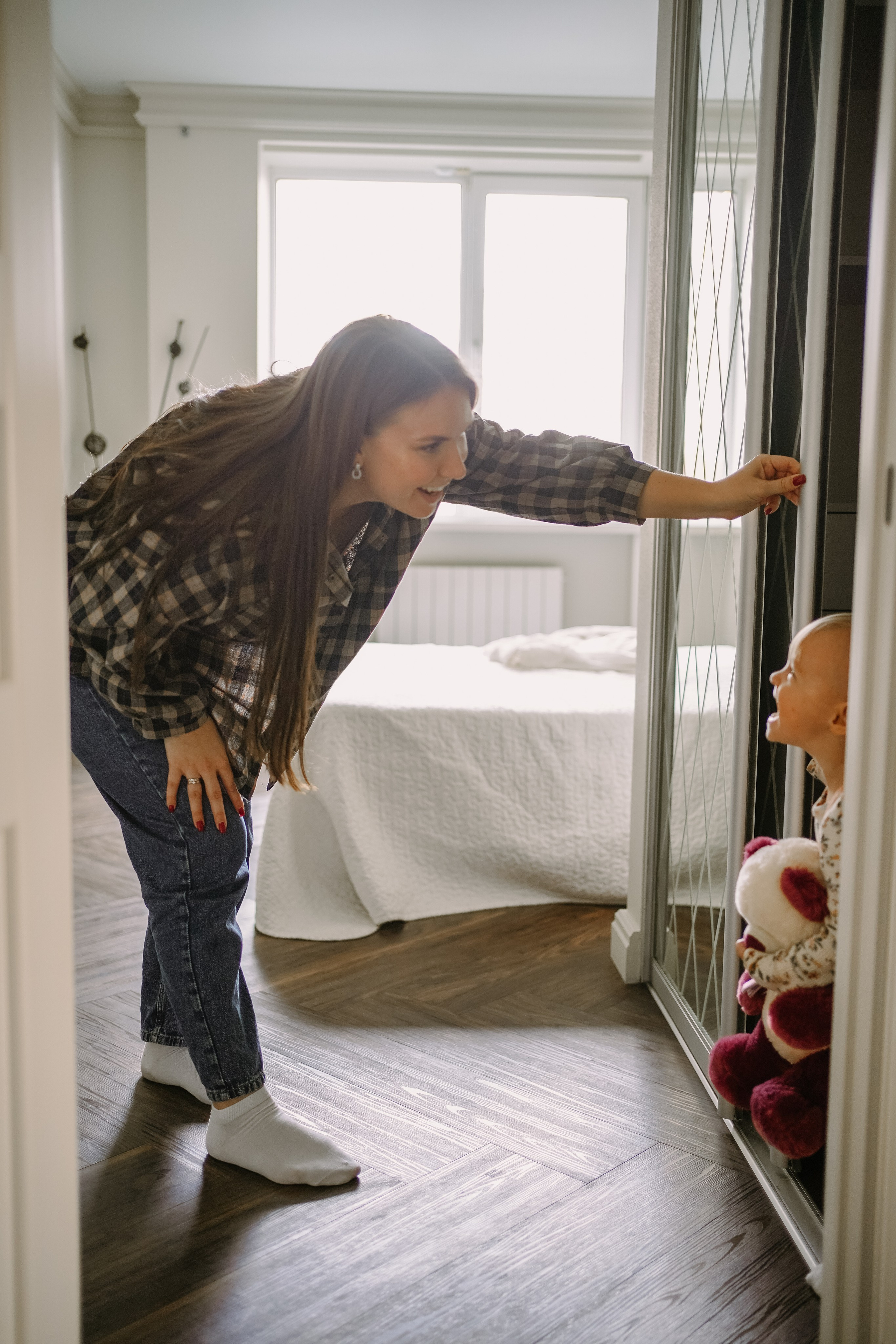 Карина, Андрей, Эмили. Главная