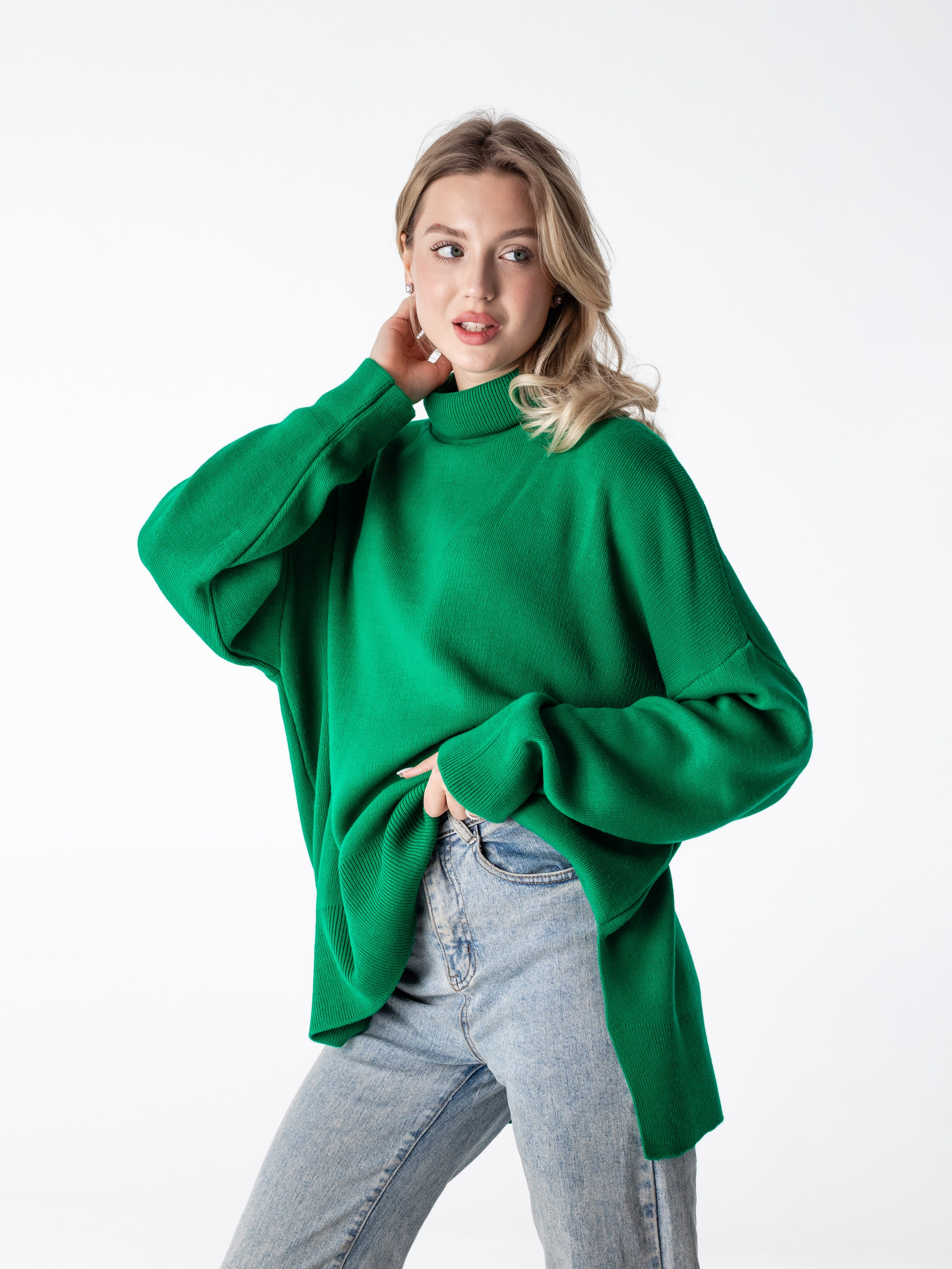 Свитер. Фотограф в Краснодаре Арина Кудряшова