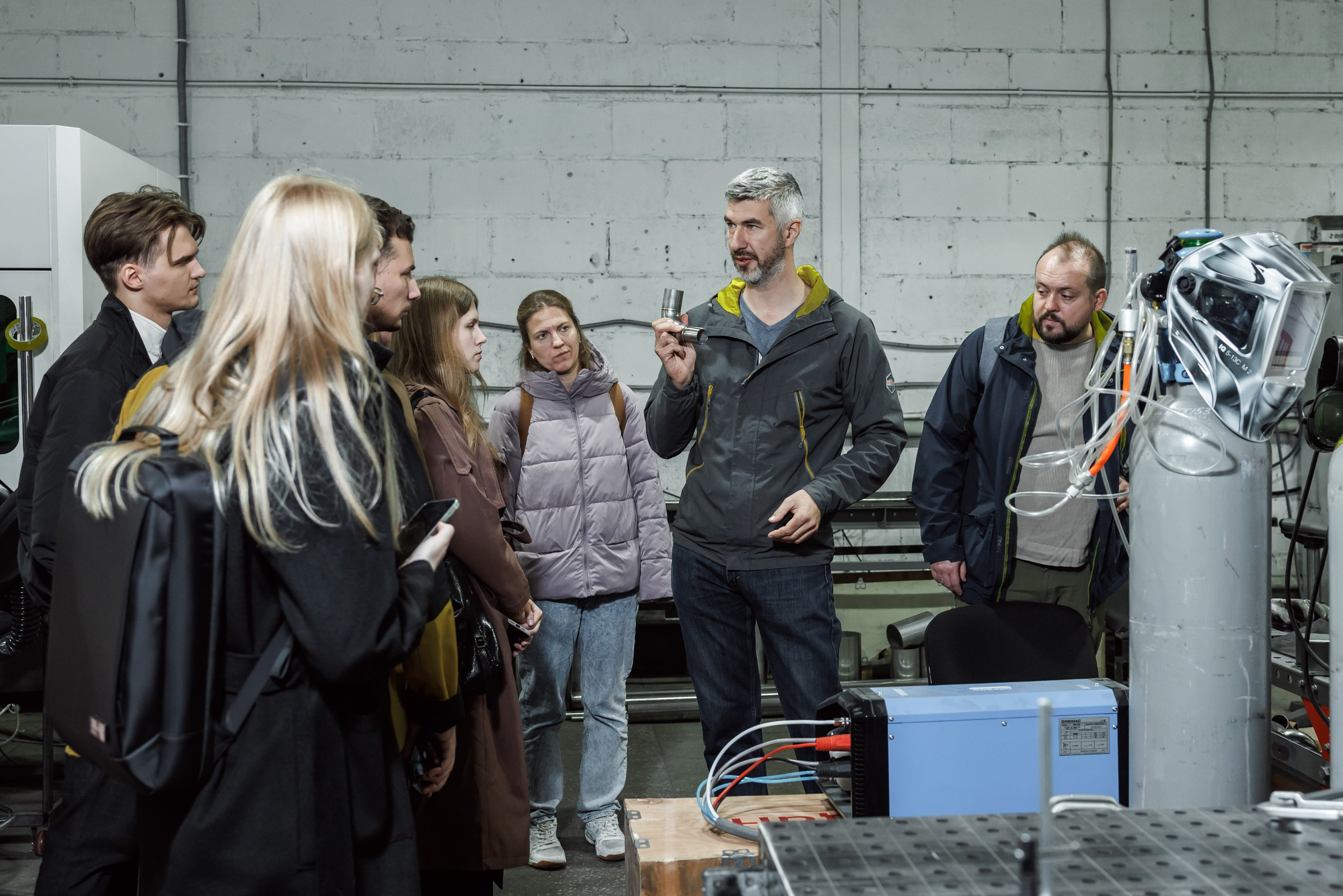 Презентация производство. Андрей Шаповалов — репортажный фотограф в Москве