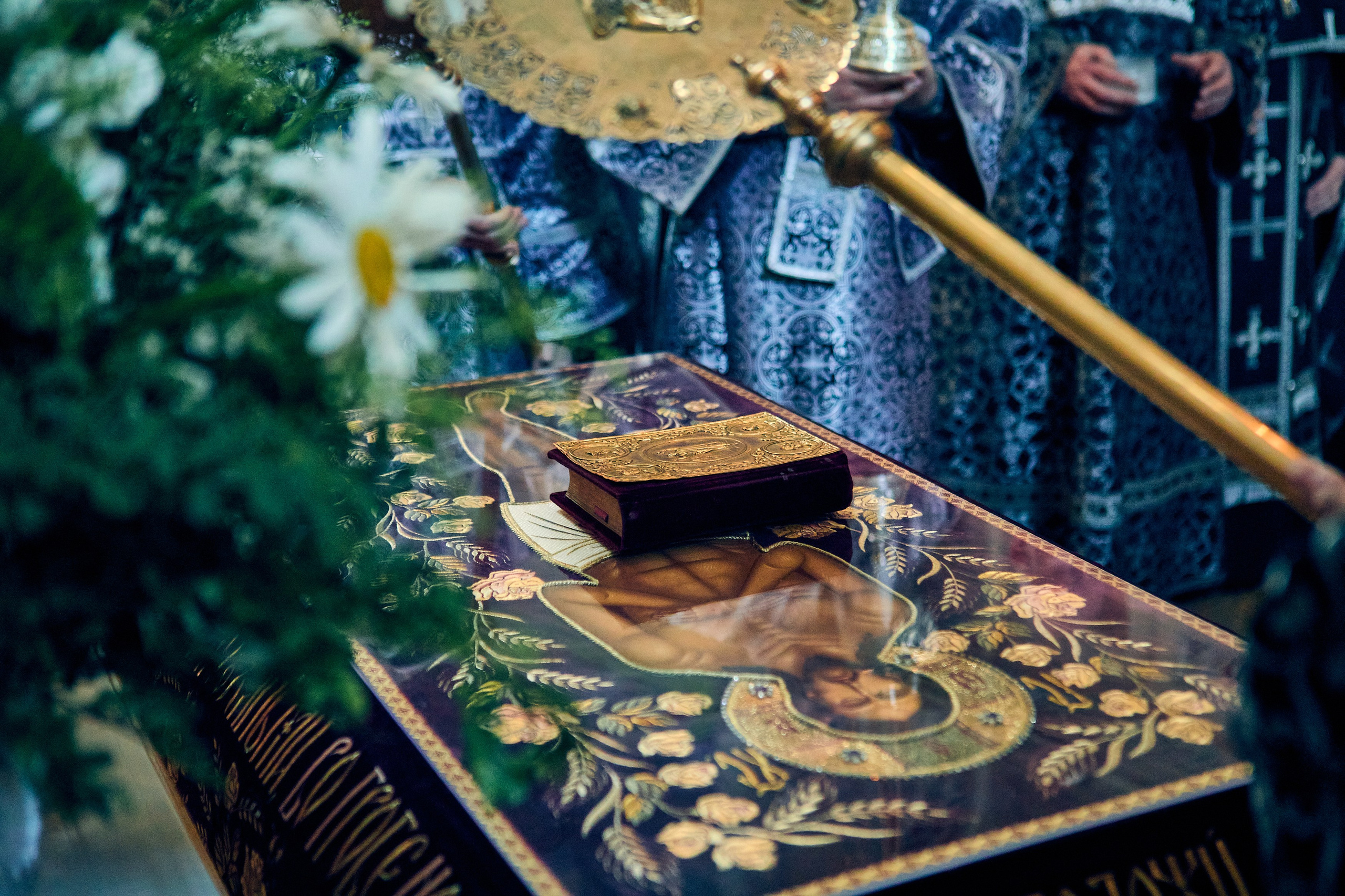 Вечерня с выносом Плащаницы Спасителя Плач. Пресвятой Богородицы. DMITRY MOISEENKO — фотограф, художник, топ-стилист