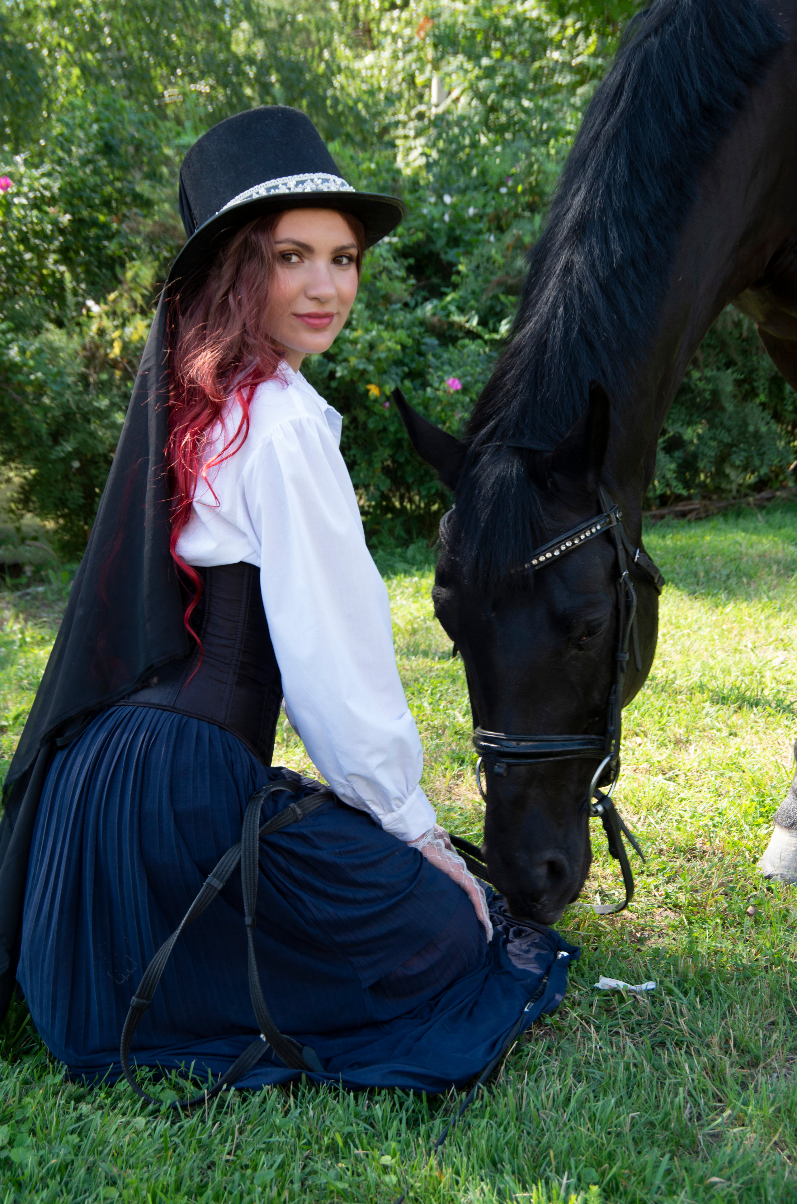 Амазонка. Фотограф Марина Доглядная Челябинск фотосессии с лошадьми, мотоциклами