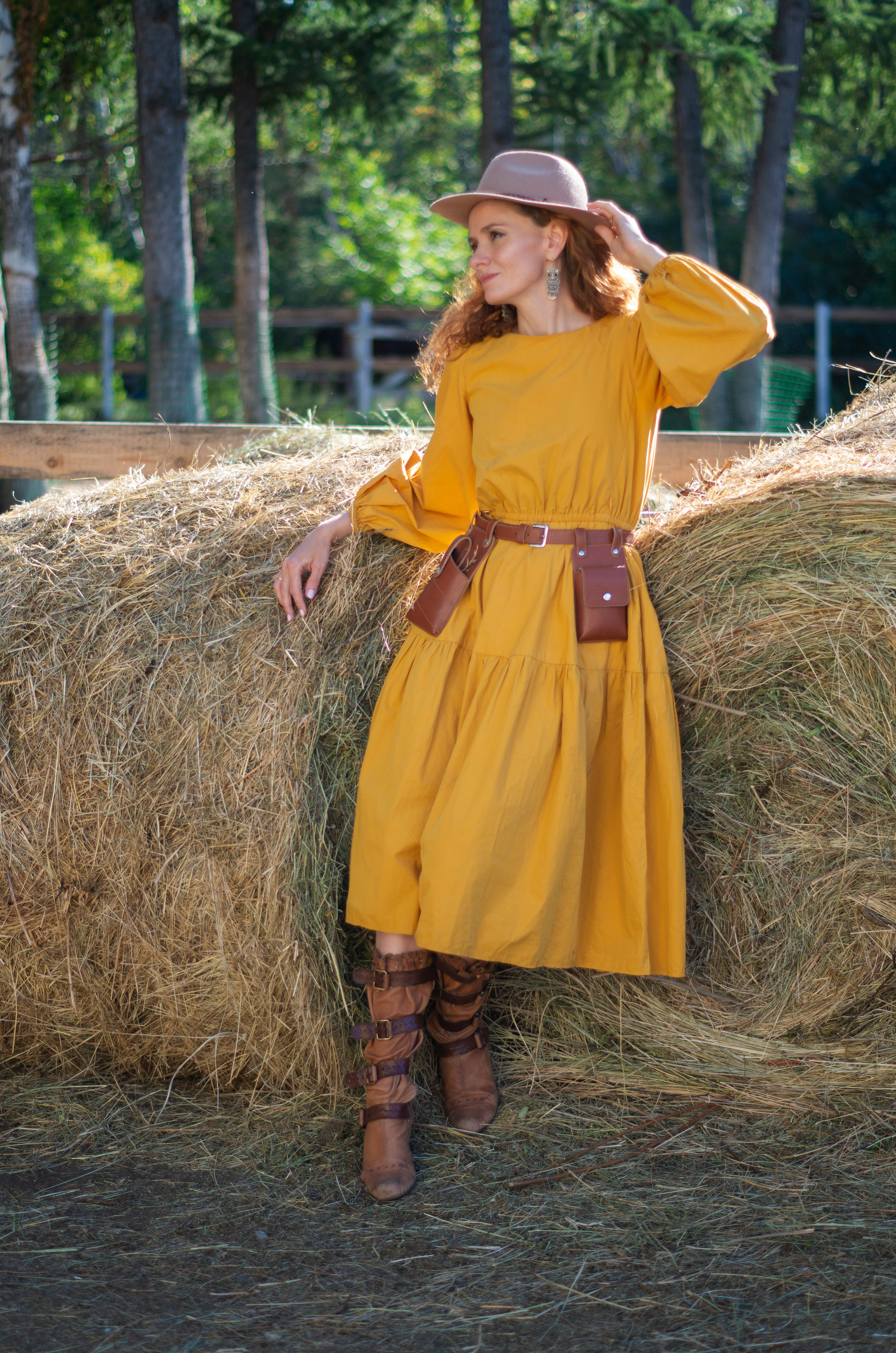 Женский портрет: classic. Фотограф Марина Доглядная Челябинск фотосессии с лошадьми, мотоциклами