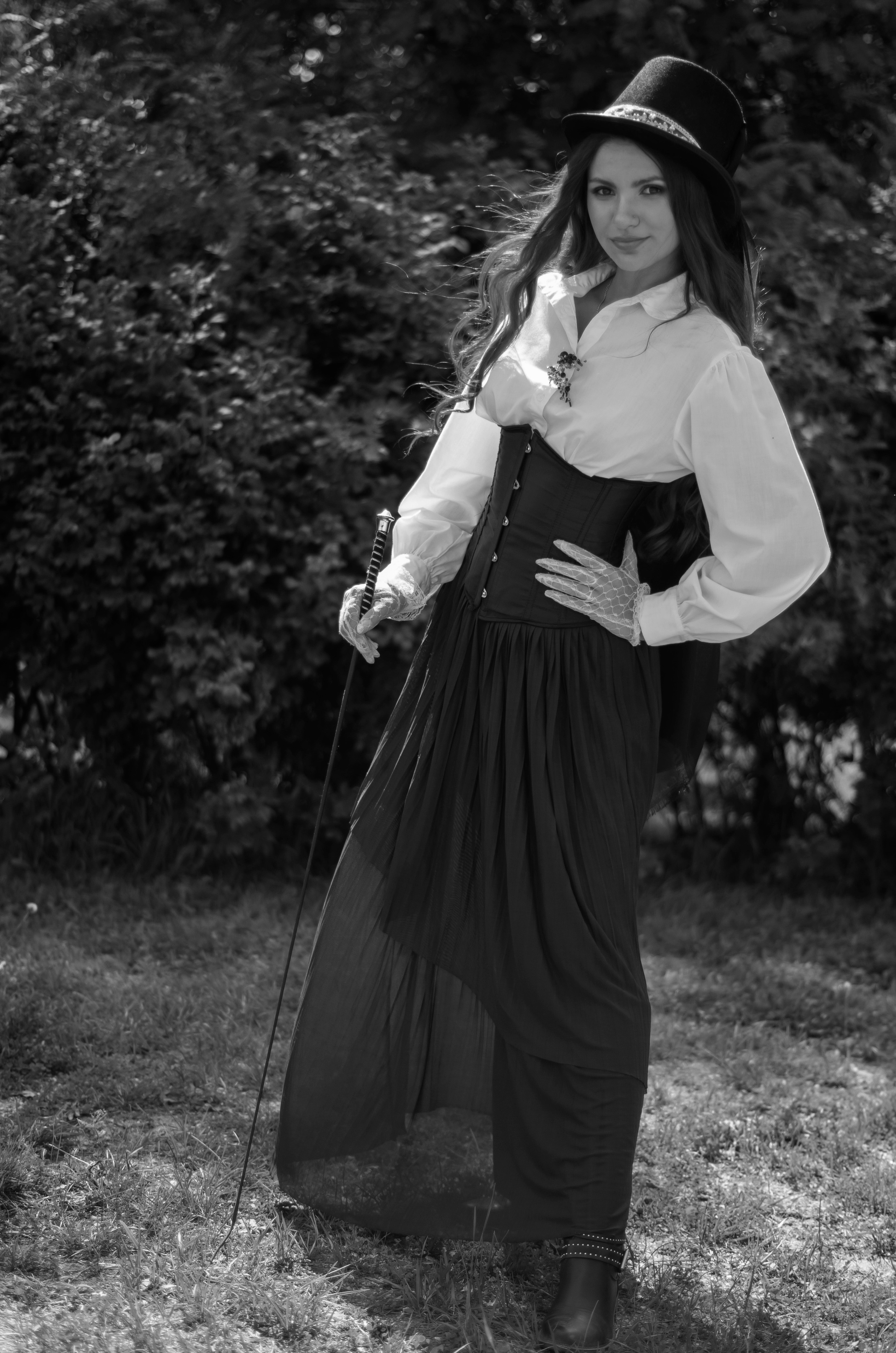 Женский портрет: classic. Фотограф Марина Доглядная Челябинск фотосессии с лошадьми, мотоциклами