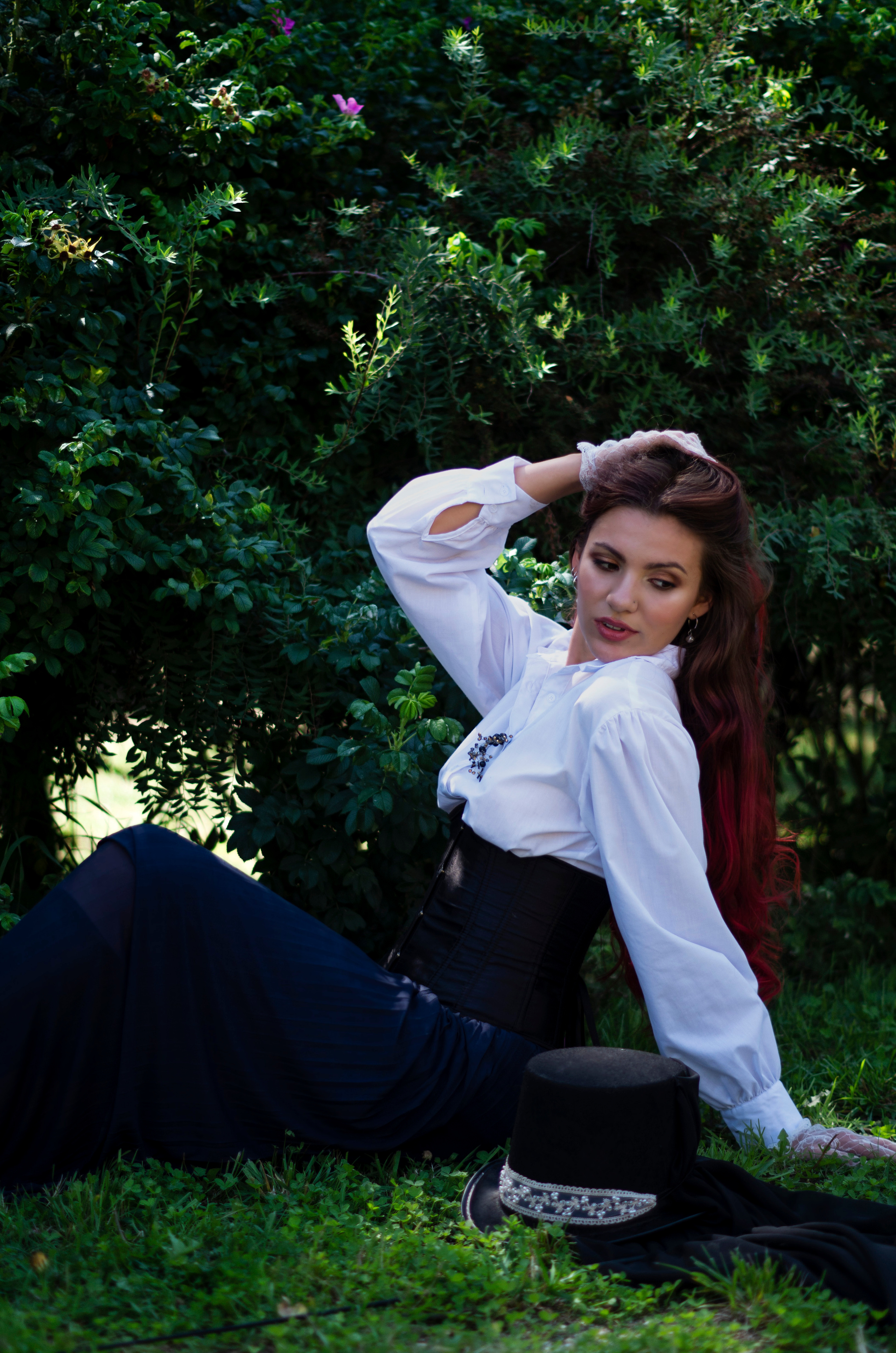 Женский портрет: classic. Фотограф Марина Доглядная Челябинск фотосессии с лошадьми, мотоциклами