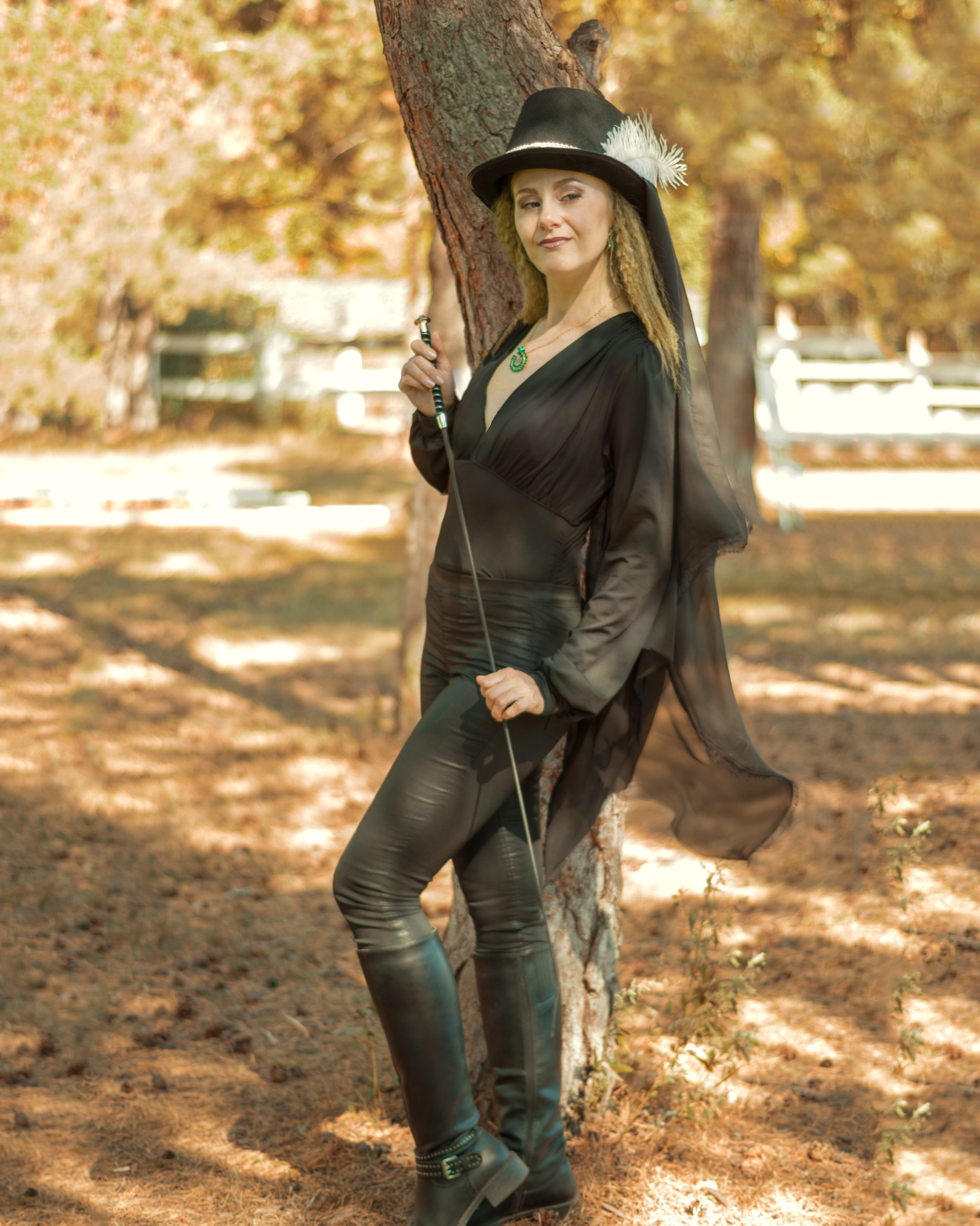 Проект «Миледи». Фотограф Марина Доглядная Челябинск фотосессии с лошадьми, мотоциклами