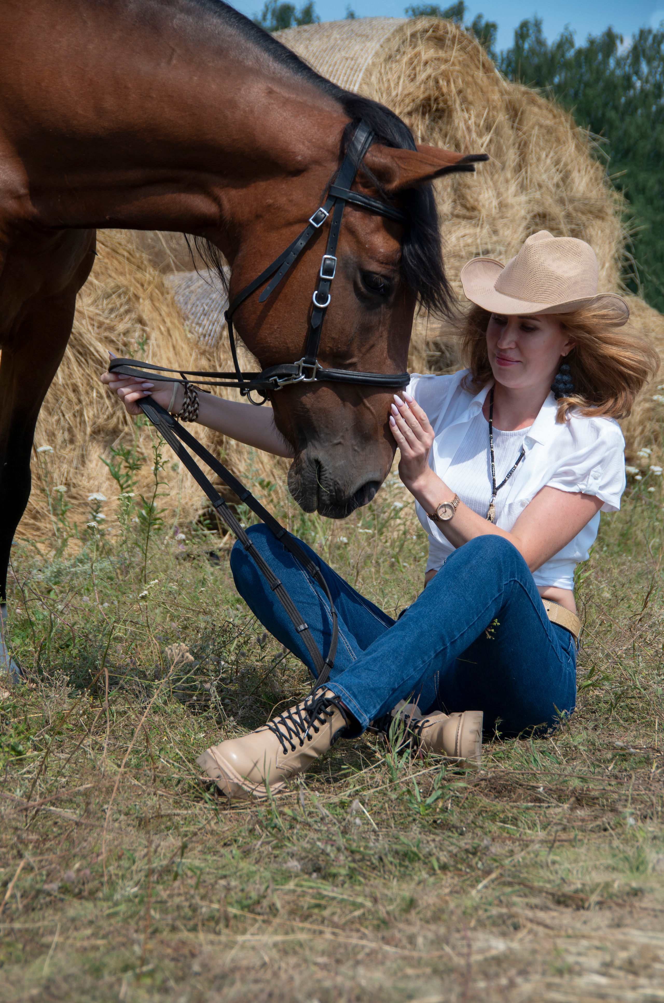 Ковбойская девчонка. Фотограф Марина Доглядная Челябинск фотосессии с лошадьми, мотоциклами