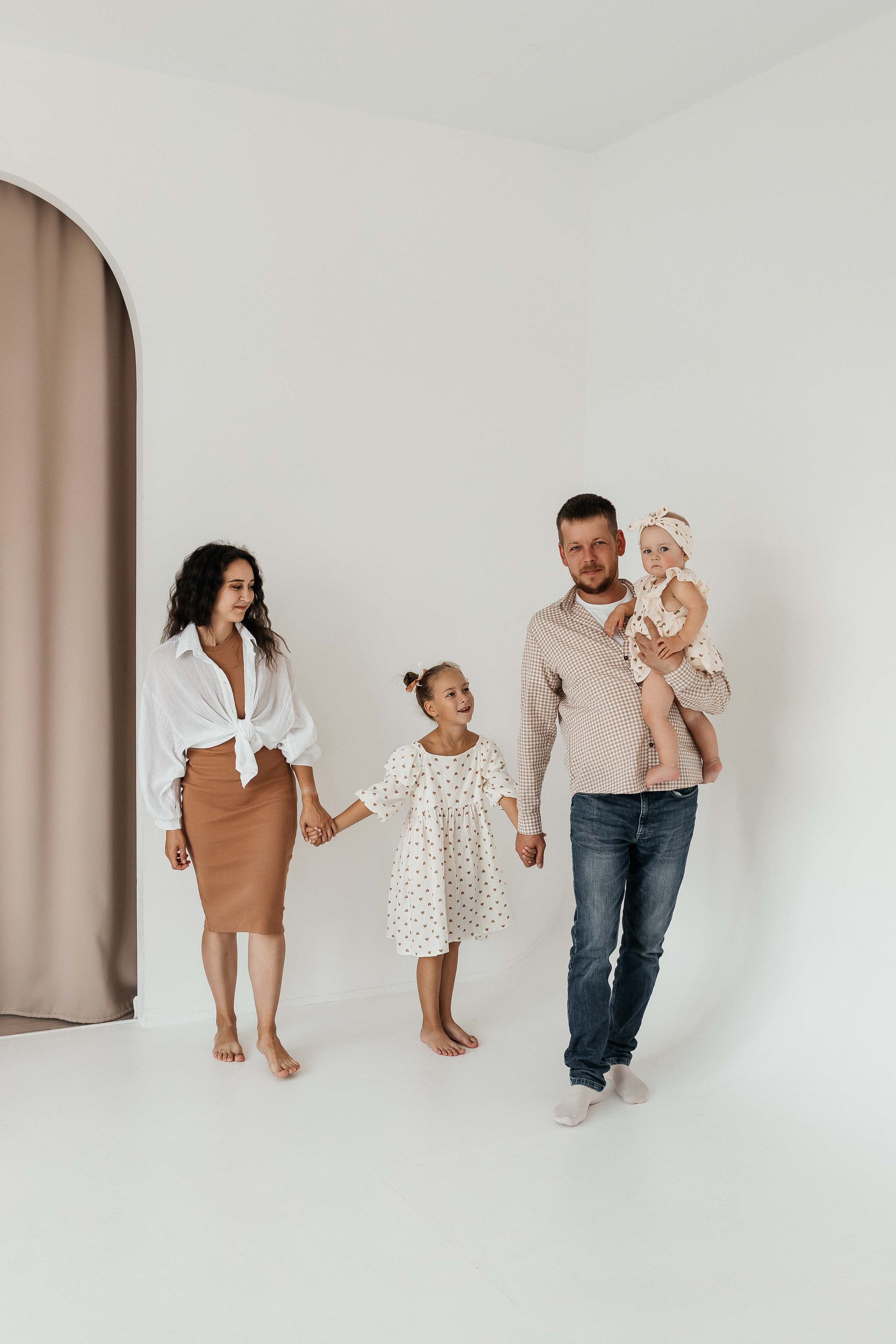 Артём/Лена/Арина/Маша. Свадебный и семейный фотограф в Екатеринбурге