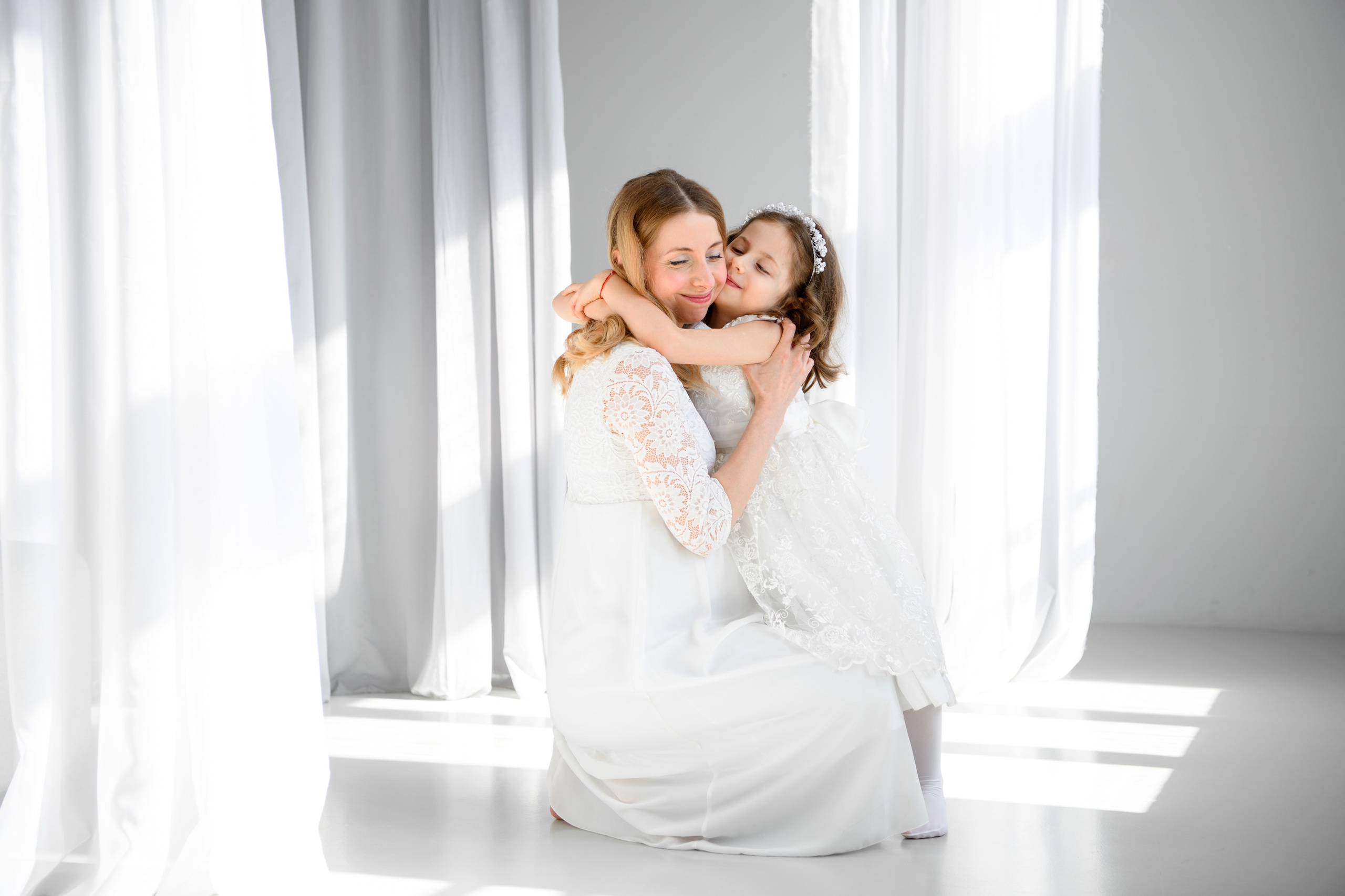 Семейный фотограф Екатерина Тимофеева. Семейная фотосессия в фотостудии в Подольске. Фотограф Екатерина Тимофеева в Подольске. Индивидуальная фотосессия в фотостудии. Свадебные и семейные фотосессии