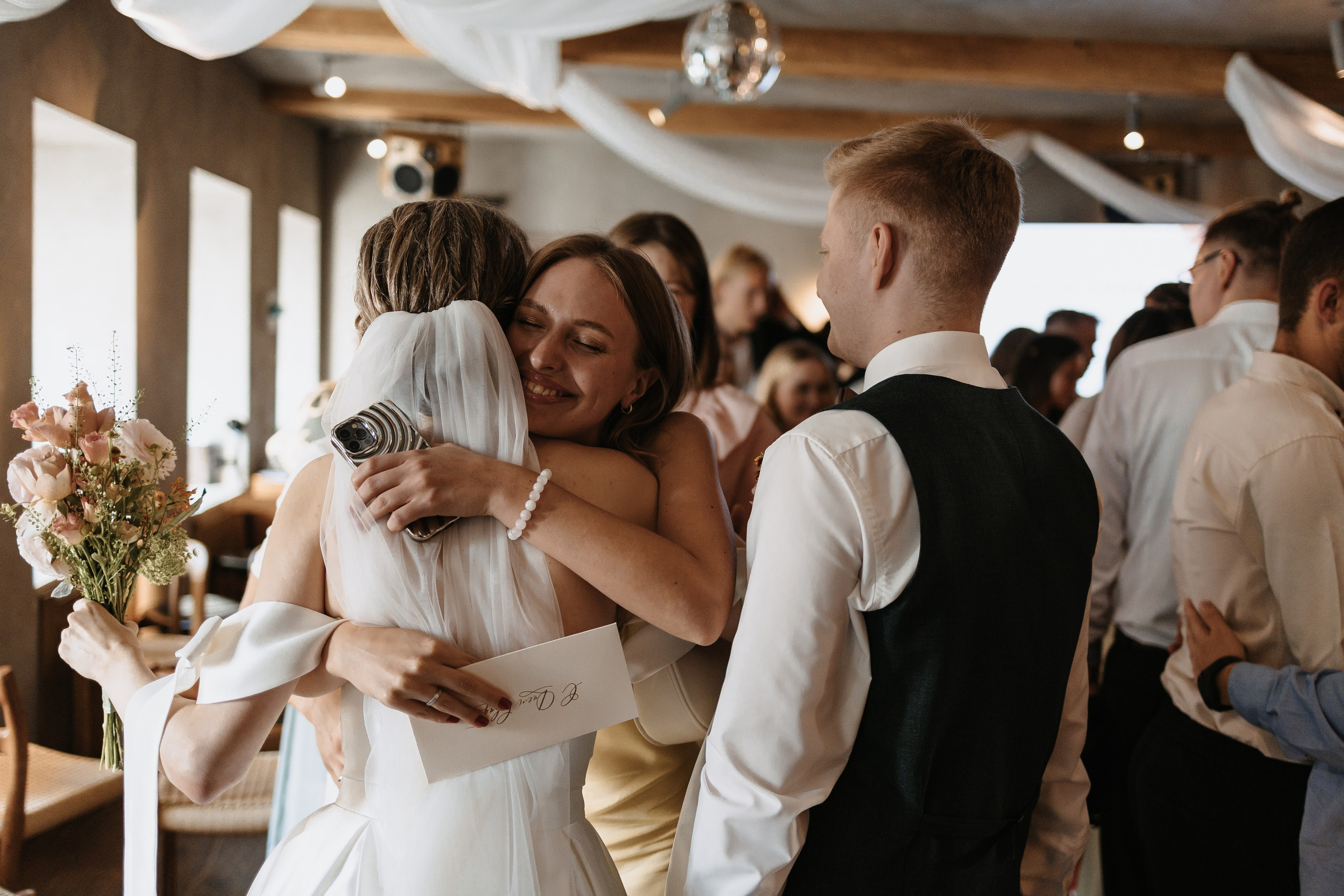 Илья и Ксюша (2024). Свадебный и семейный фотограф в Москве Яна Шувалова