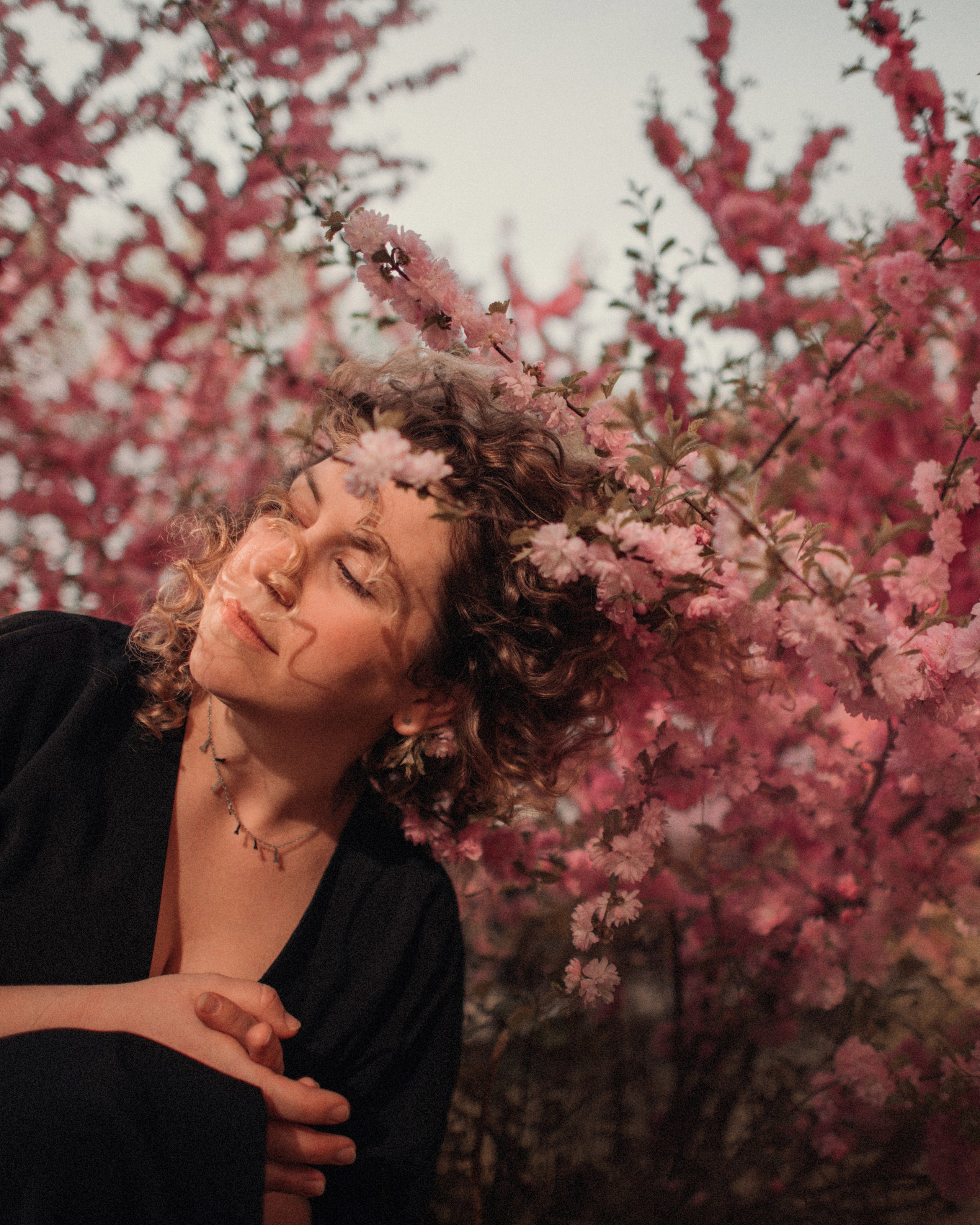 Рассвет в городе: Ира и парсон Гром. Портфолио