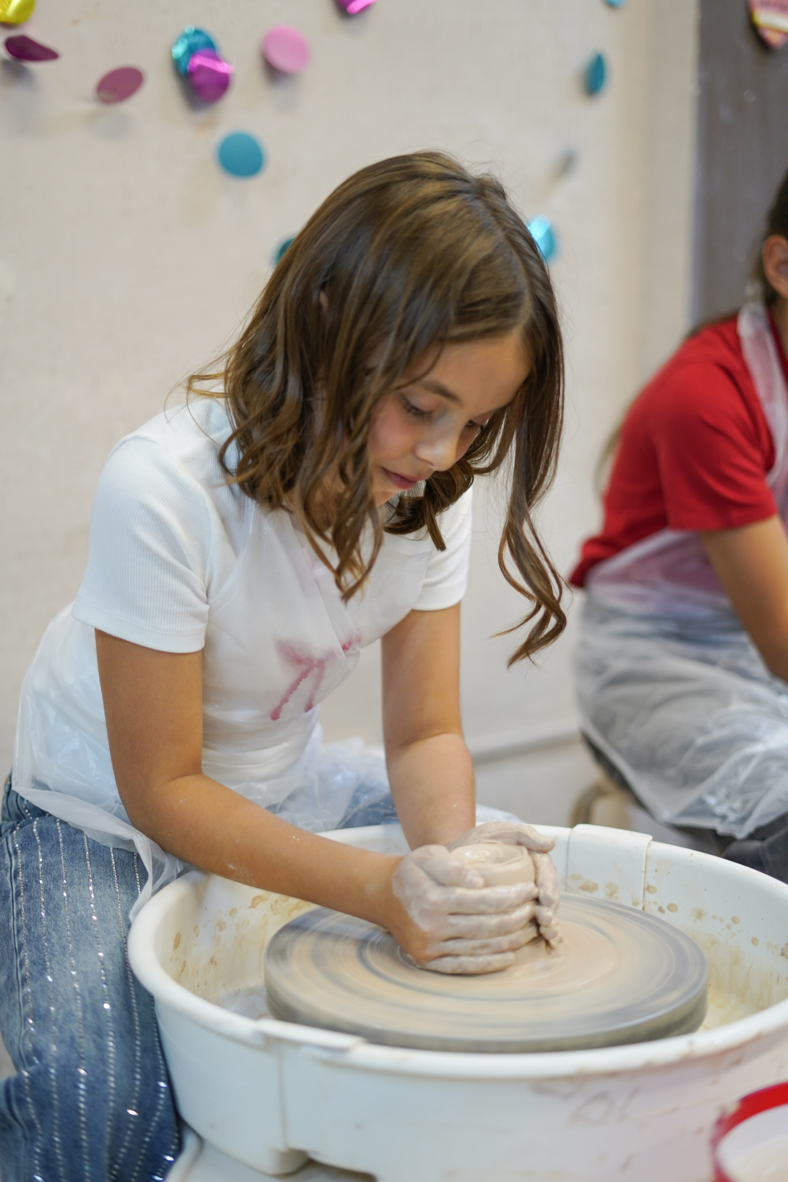 Сьемка в гончарной мастерской. Главная