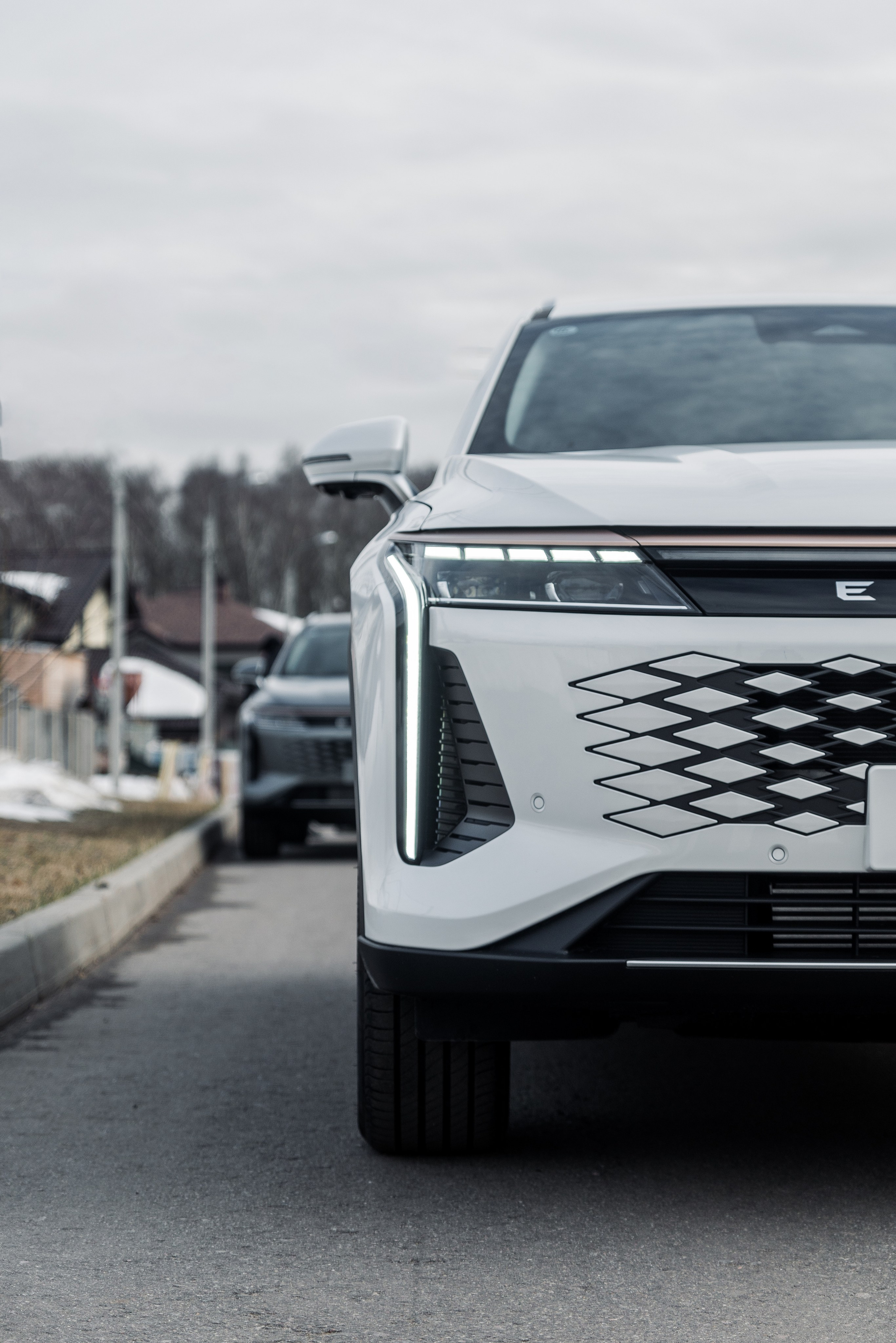 Фотосъемка китайского автомобиля за городом. Жуков Илья  свадебный фотограф в Москве