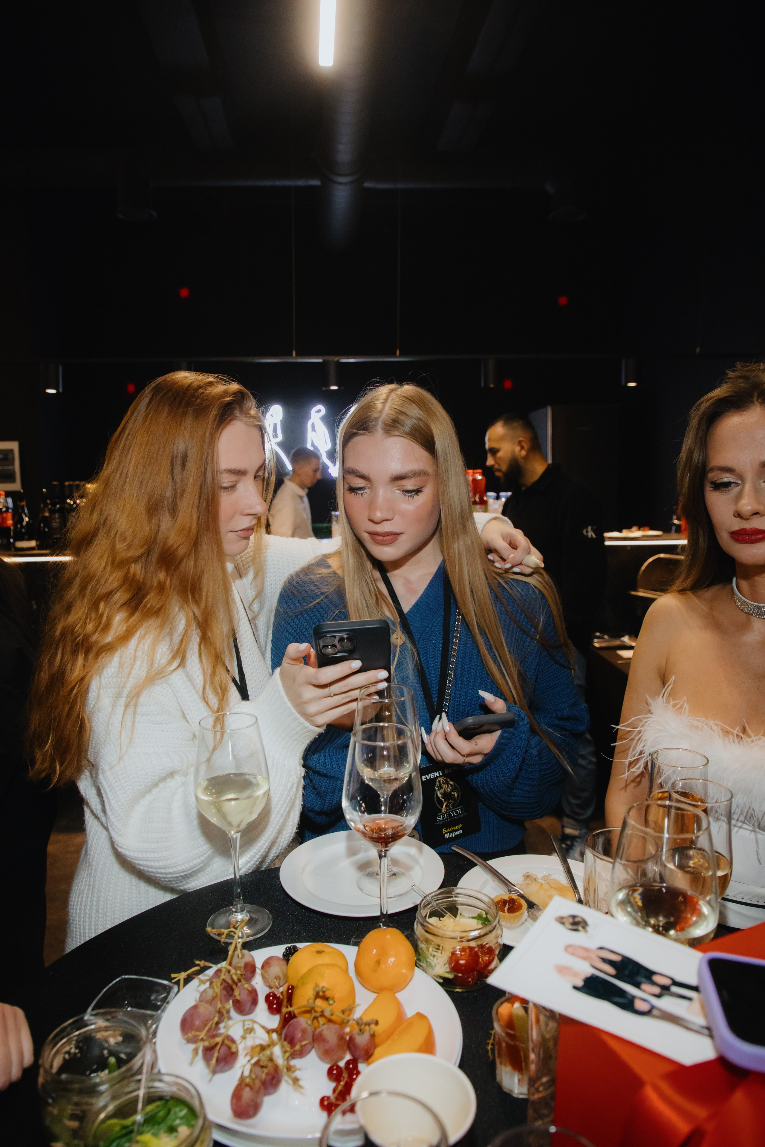 See `You Perfume. Фотограф в Москве и Санкт-Петербурге Дарина