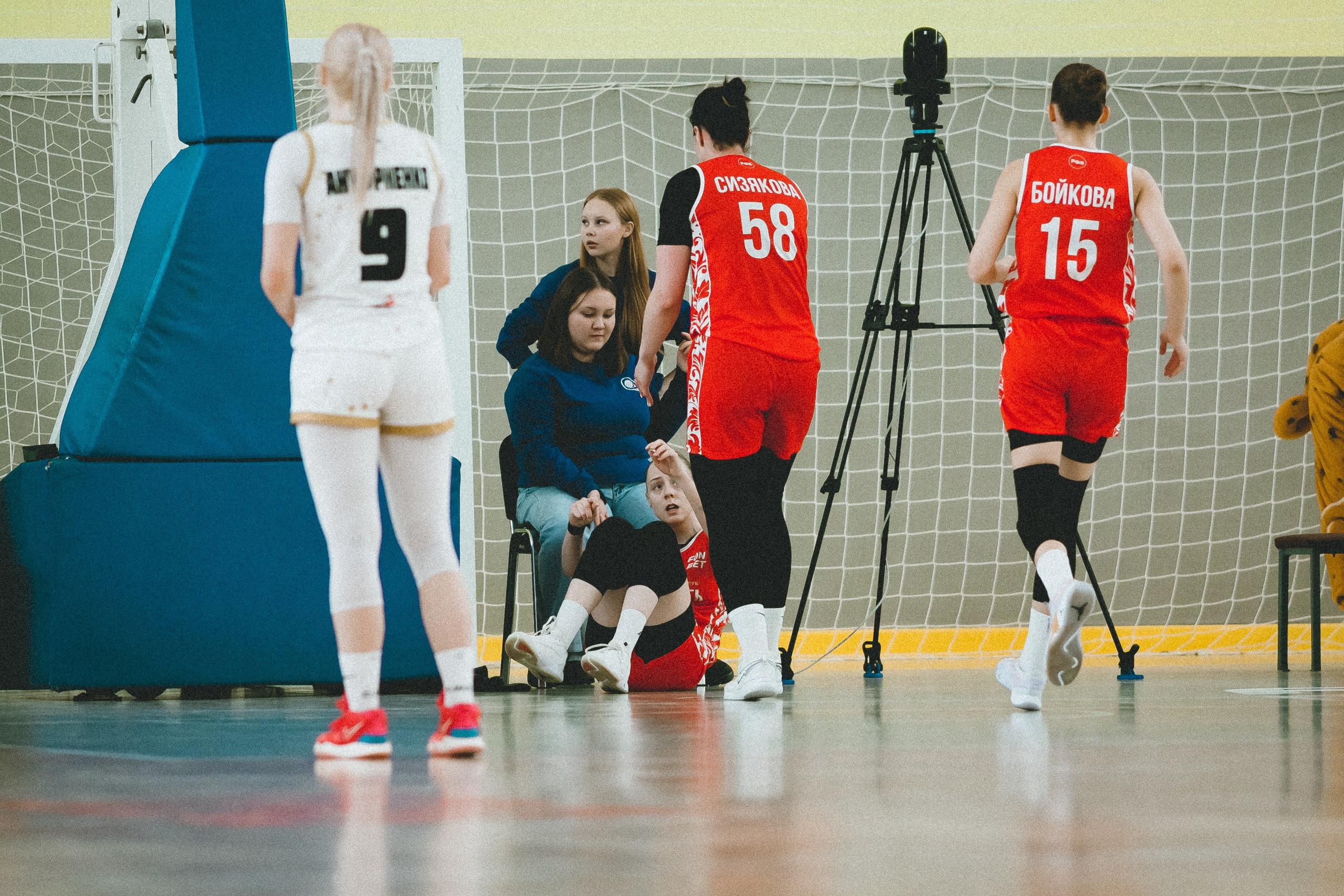 Атланта-Юность / 1. Фотография