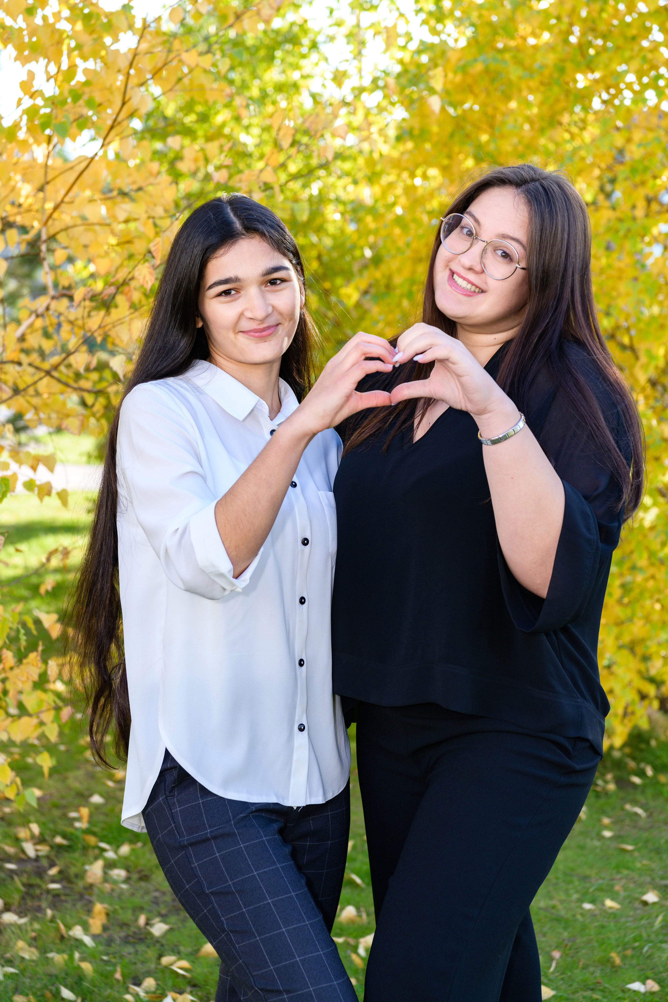 Фотоальбомы для старшеклассников 9-11 класс. Профессиональный фотограф в г. Красноярске Татьяна Арлакова