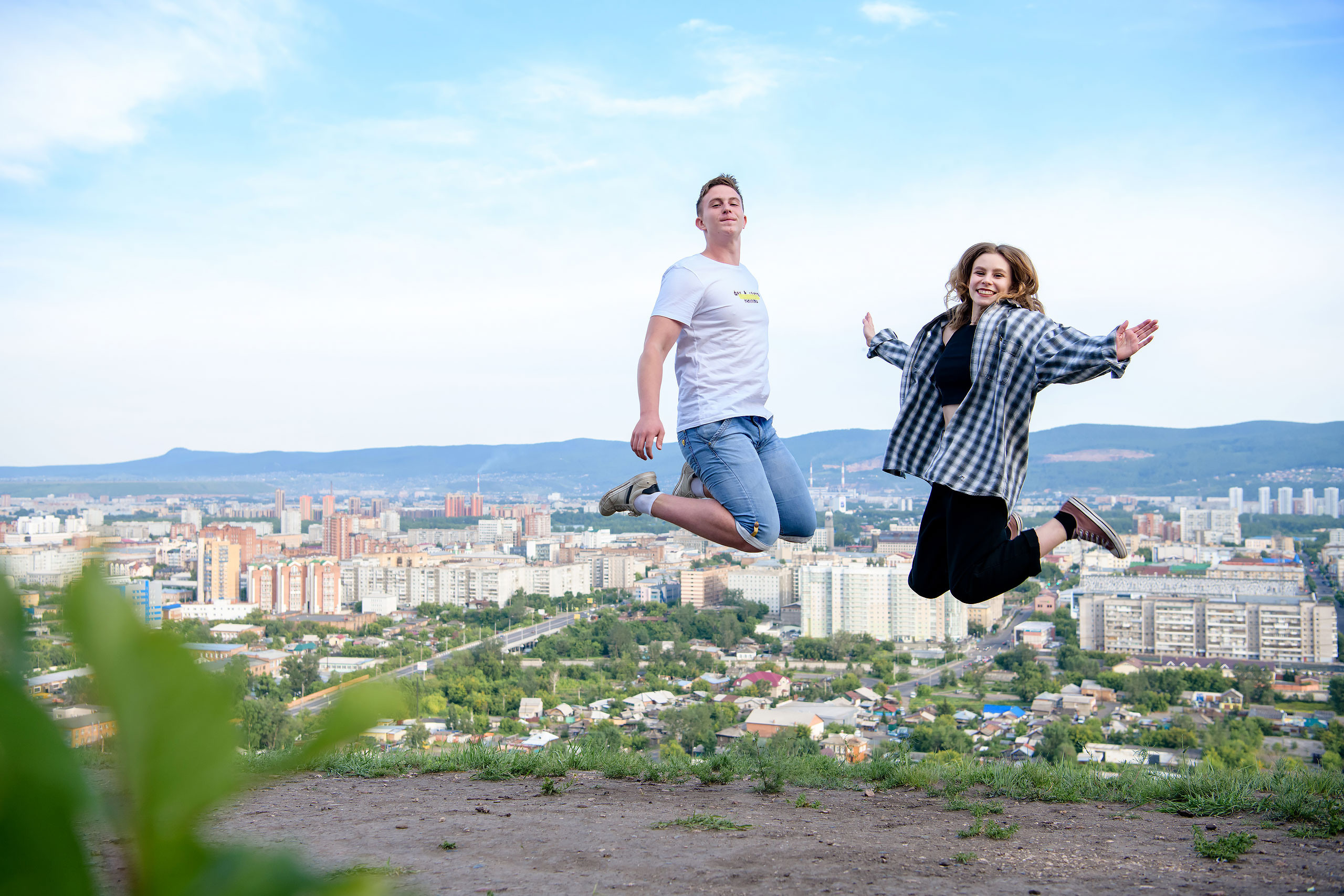 Фотоальбомы для старшеклассников 9-11 класс. Профессиональный фотограф в г. Красноярске Татьяна Арлакова