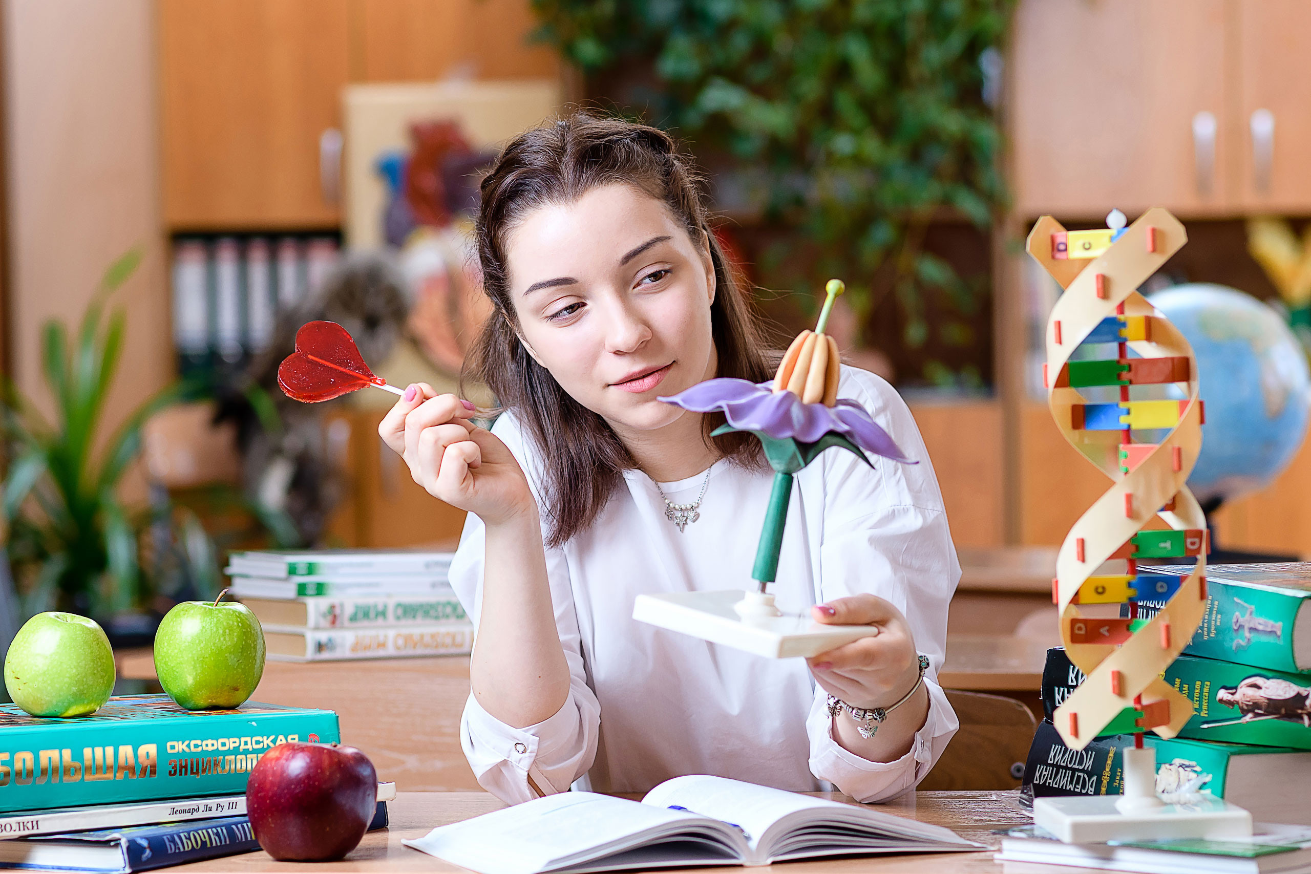 Фотоальбомы для старшеклассников 9-11 класс. Профессиональный фотограф в г. Красноярске Татьяна Арлакова