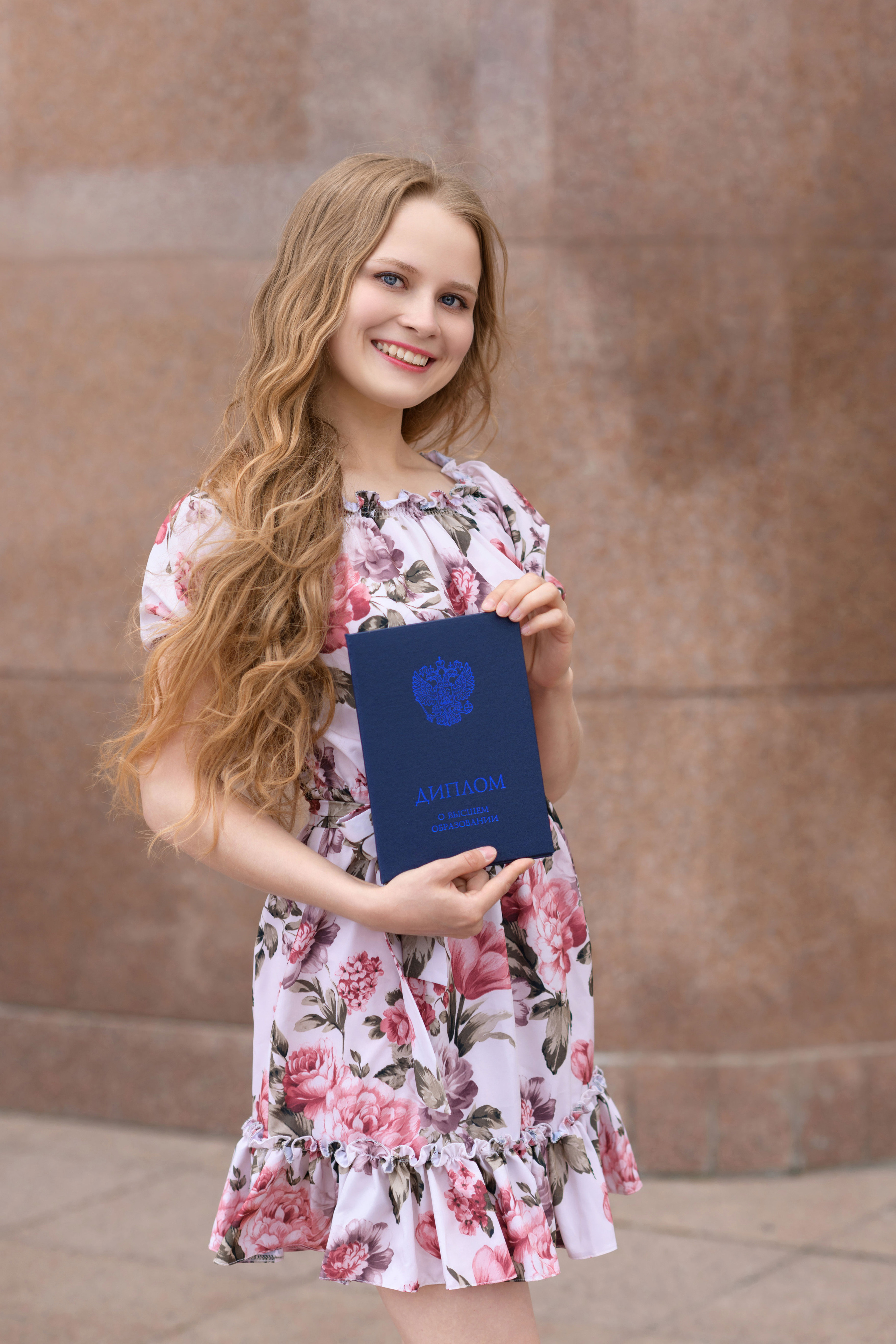 Фотоальбомы для старшеклассников 9-11 класс. Профессиональный фотограф в г. Красноярске Татьяна Арлакова