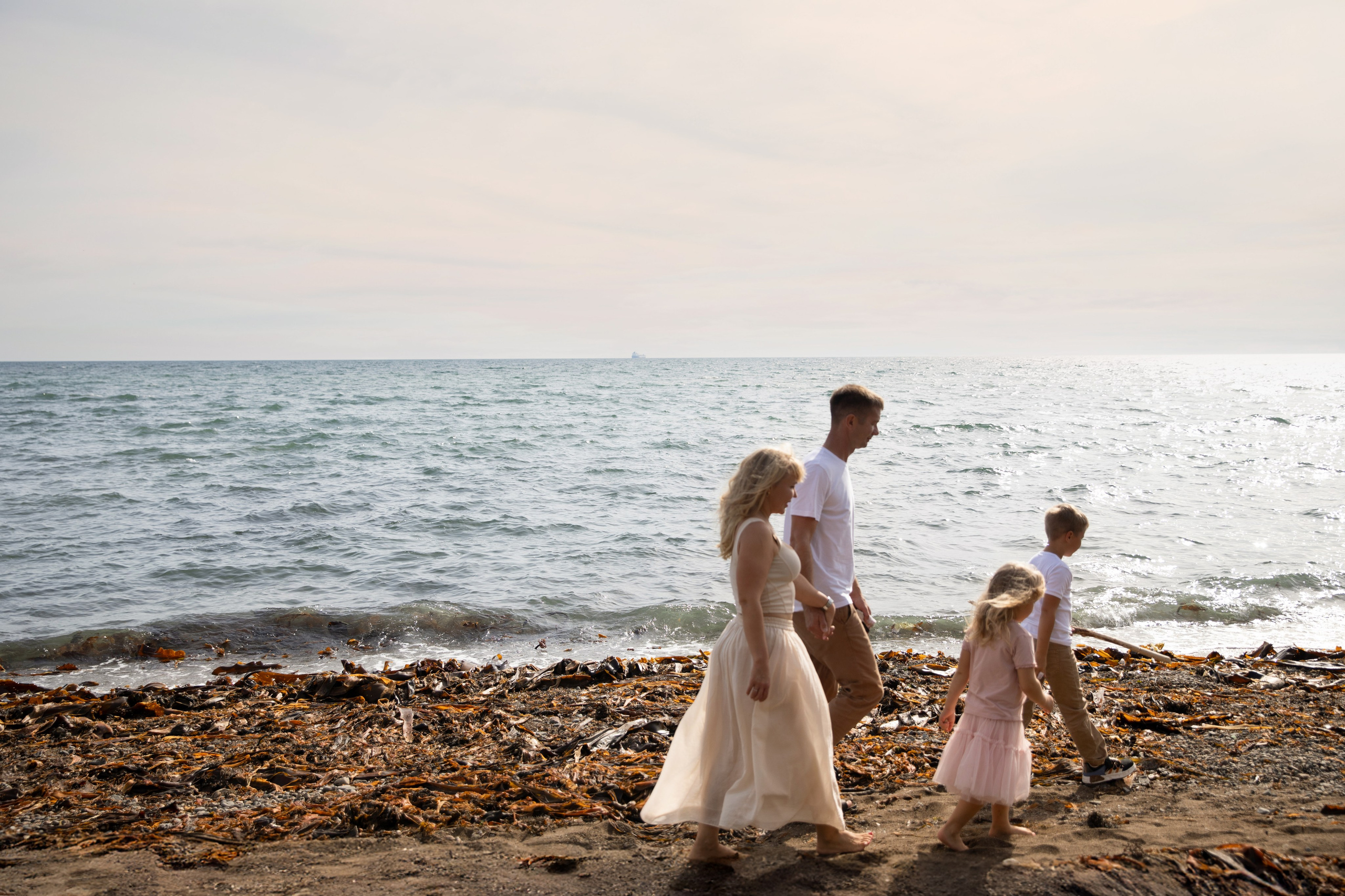 Семейная съемка на море. Сахалин. Корсаков. Фотограф новорожденных, детский фотограф  Москва.Семейная съемка Москва. Семенова Анна
