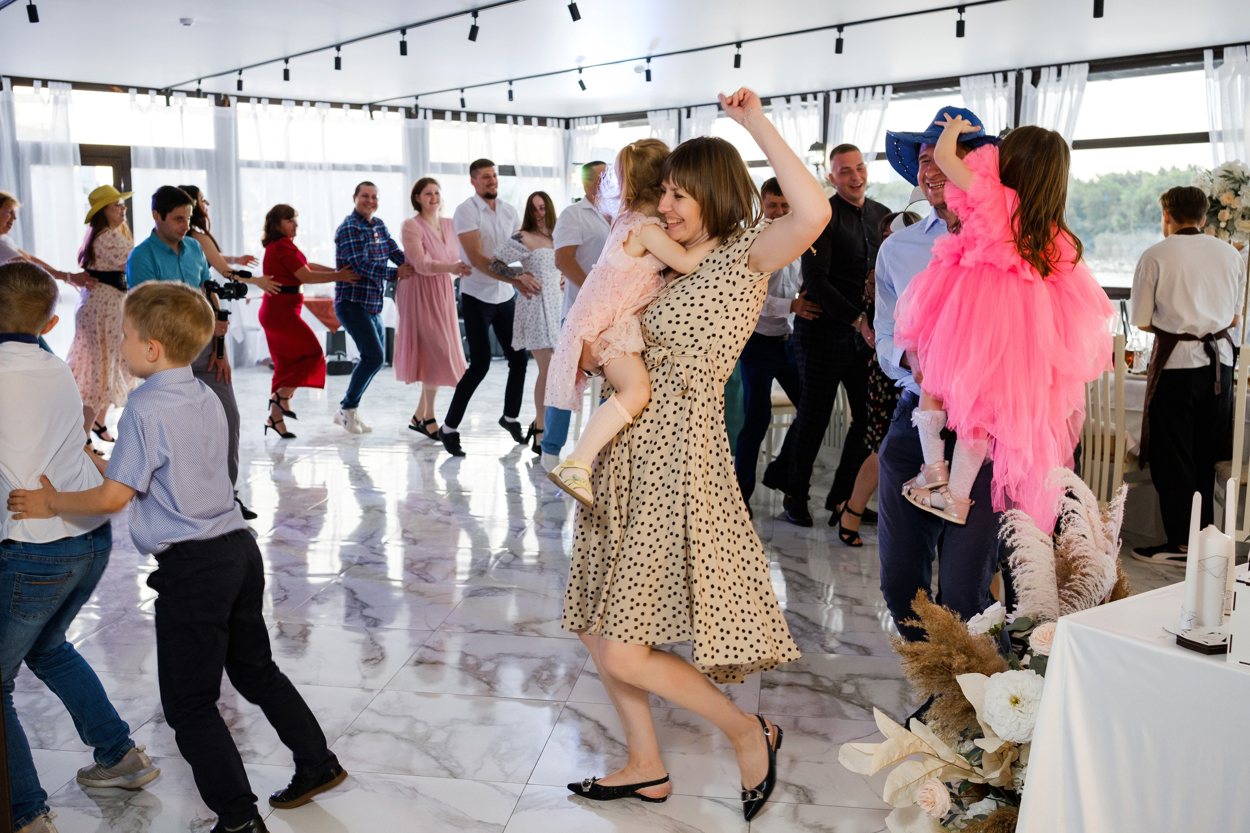 Максим и Дарья. Свадебный фотограф | репортаж | праздники | крещение