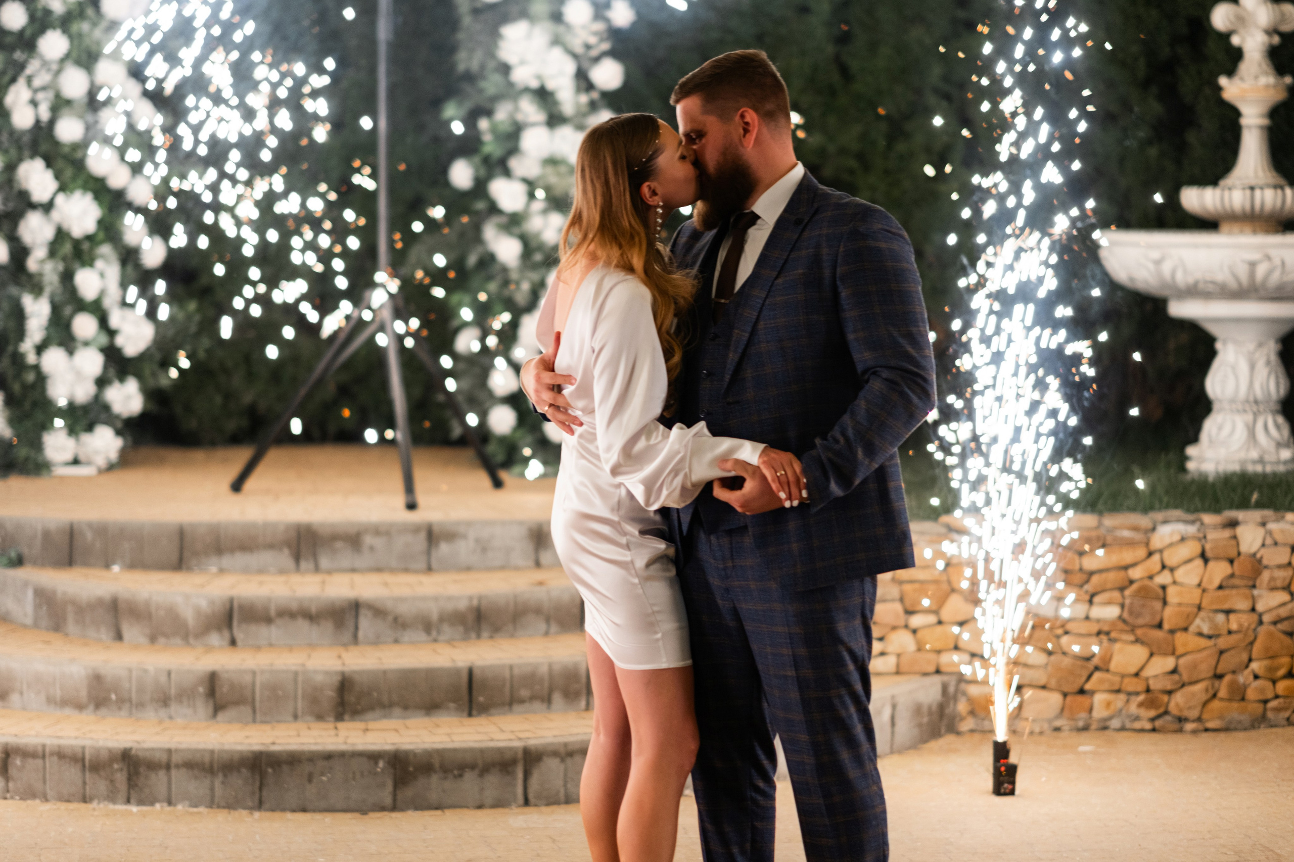 Илья и Мария. Свадебный фотограф | репортаж | праздники | крещение