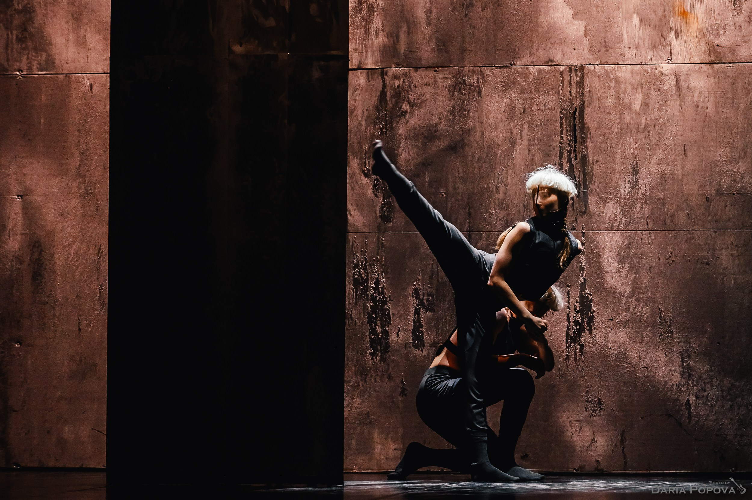 Спектакль «Свадебка». Художник по свету Максим Сергачев