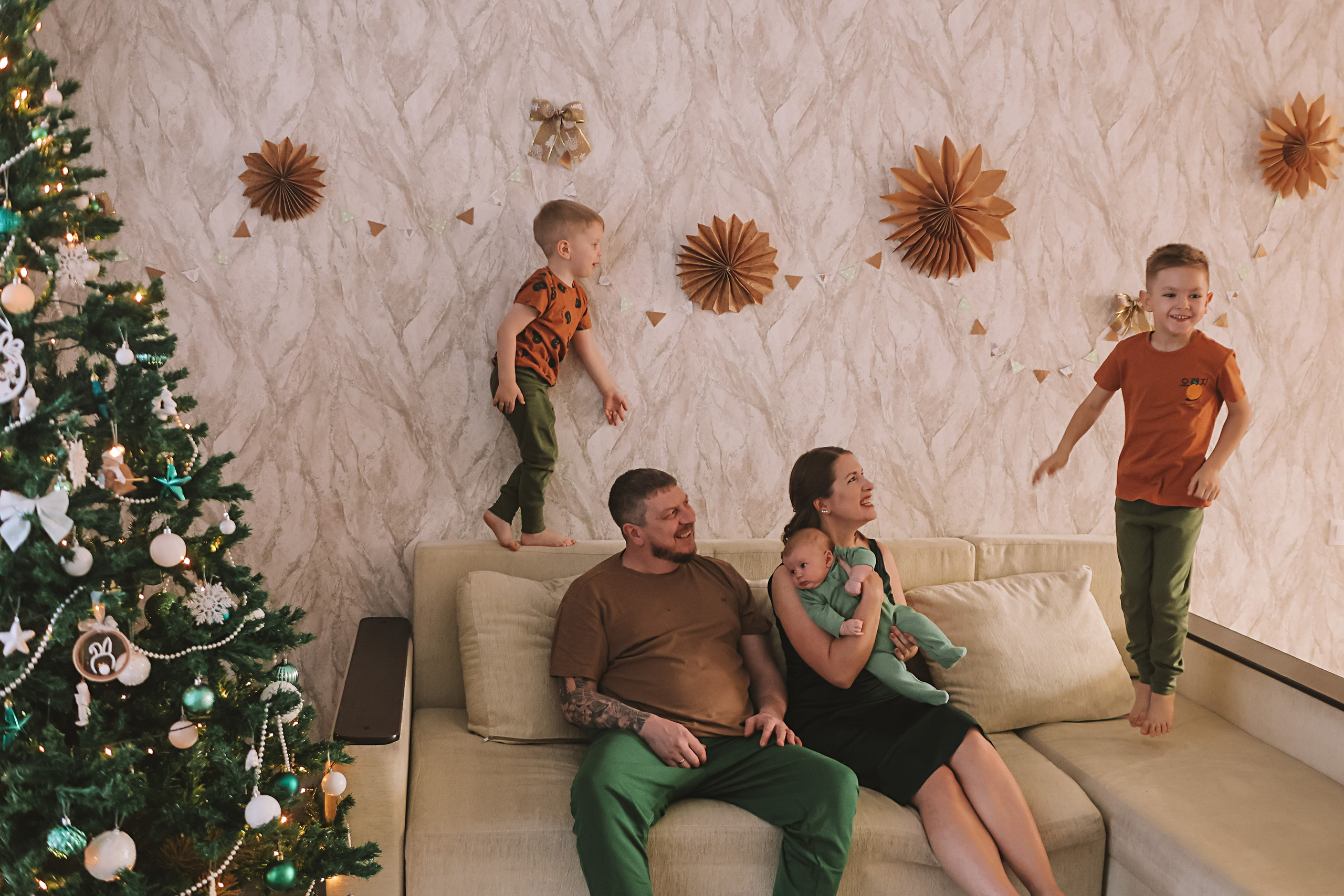 Команда. Семейный фотограф Тюмень, фотограф на роды Салмина Мария