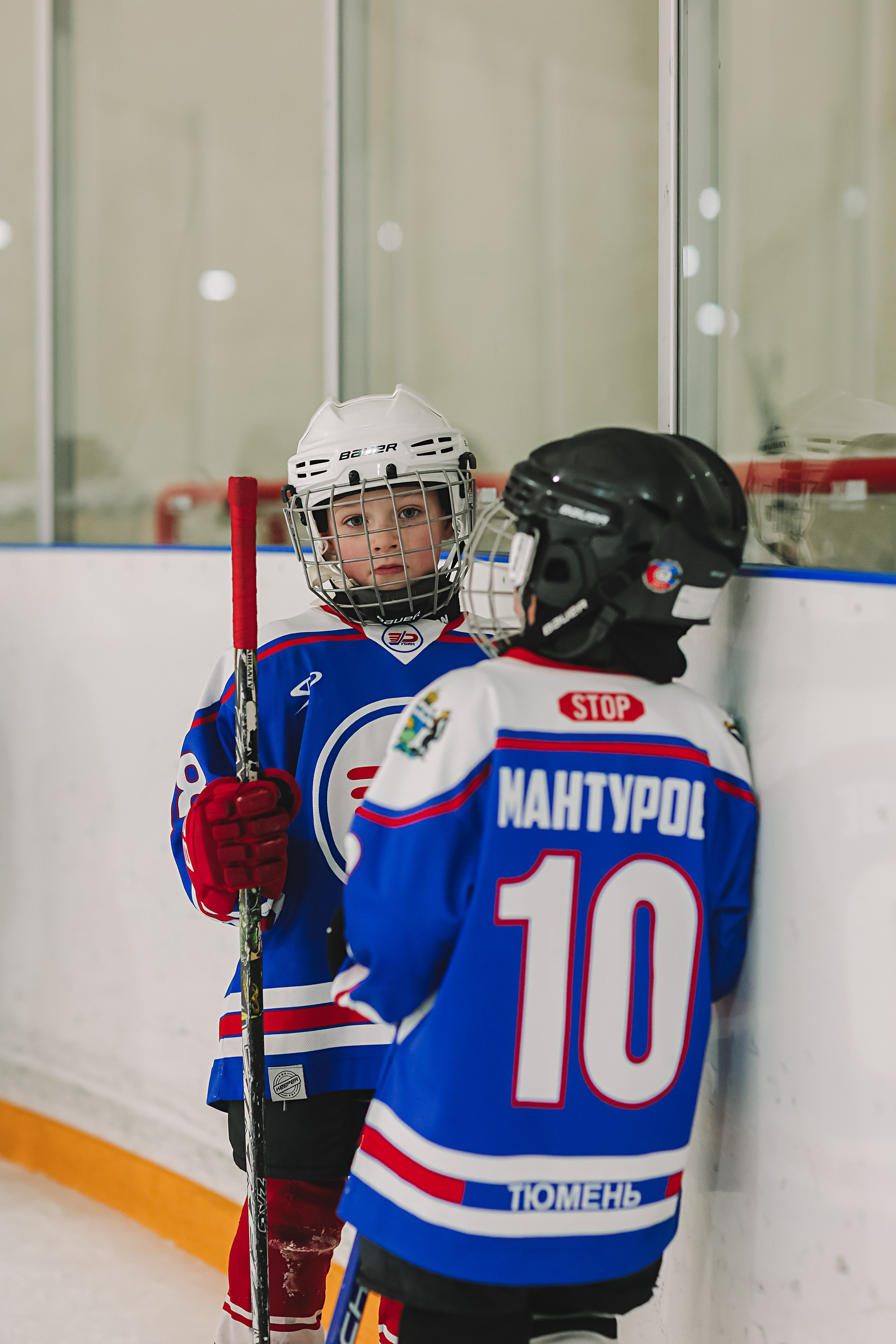 Хоккей тренировка. Семейный фотограф Тюмень, фотограф на роды Салмина Мария
