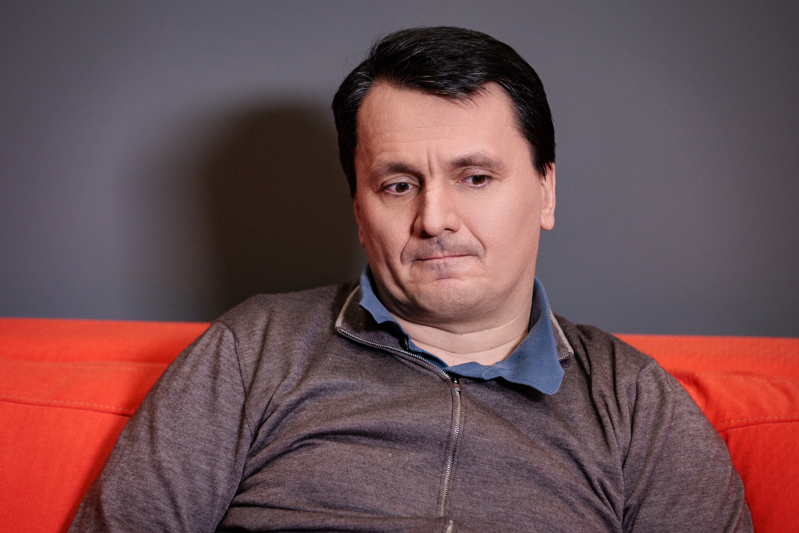 Съемка интеревью с директором. Контент для бизнеса в Екатеринбурге Полдень Медиа