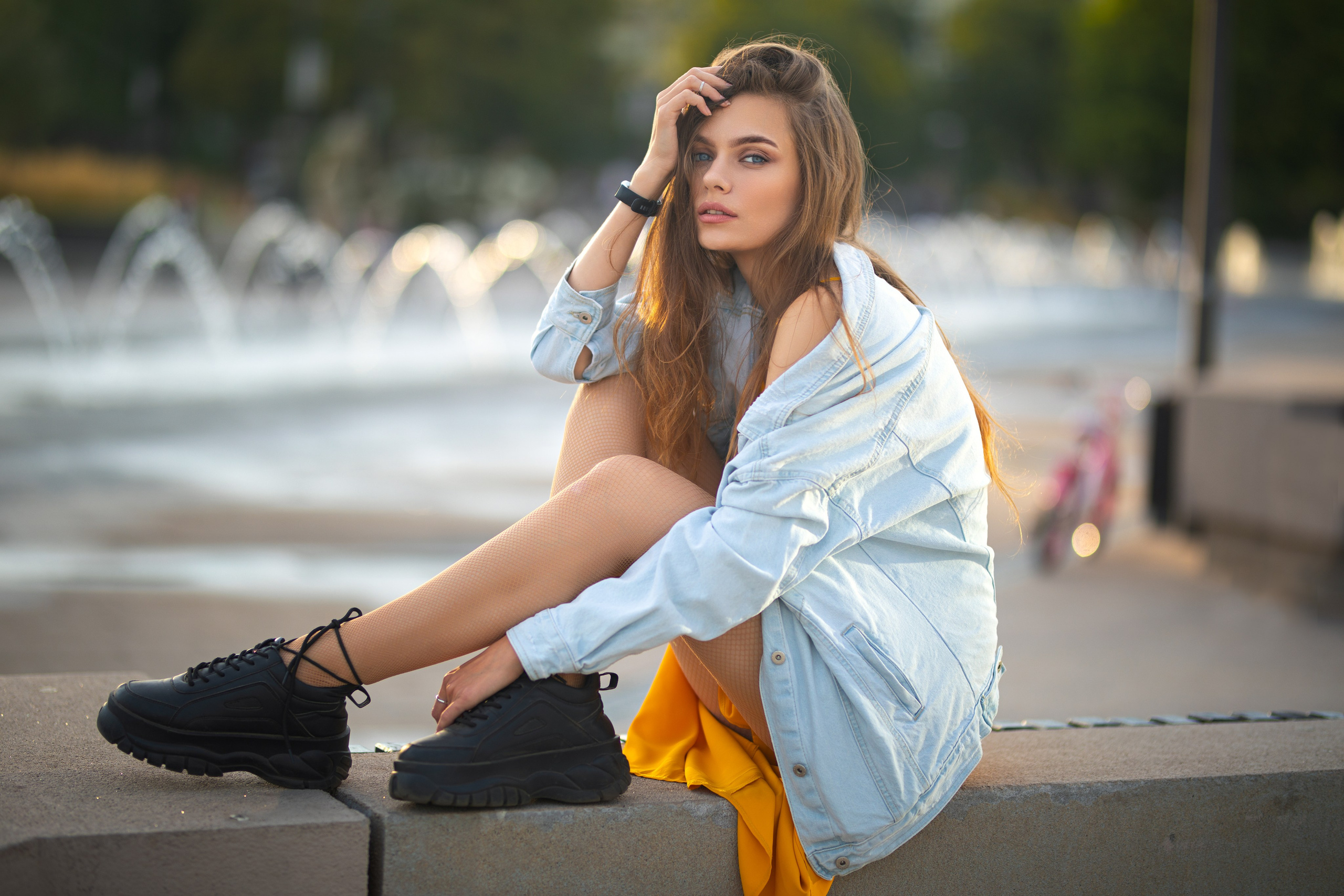 Летняя съемка с Екатериной на городской площади в Воронеже в формате для «себя»