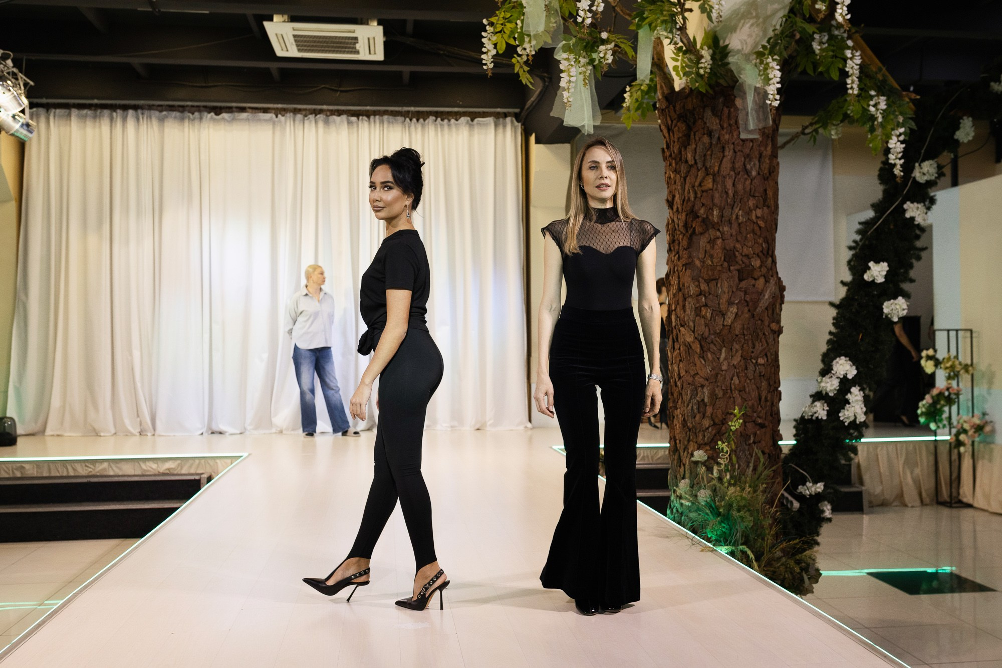 Показ моды Mexa Shop. Andrey Pospelove. Фотограф в Саратове