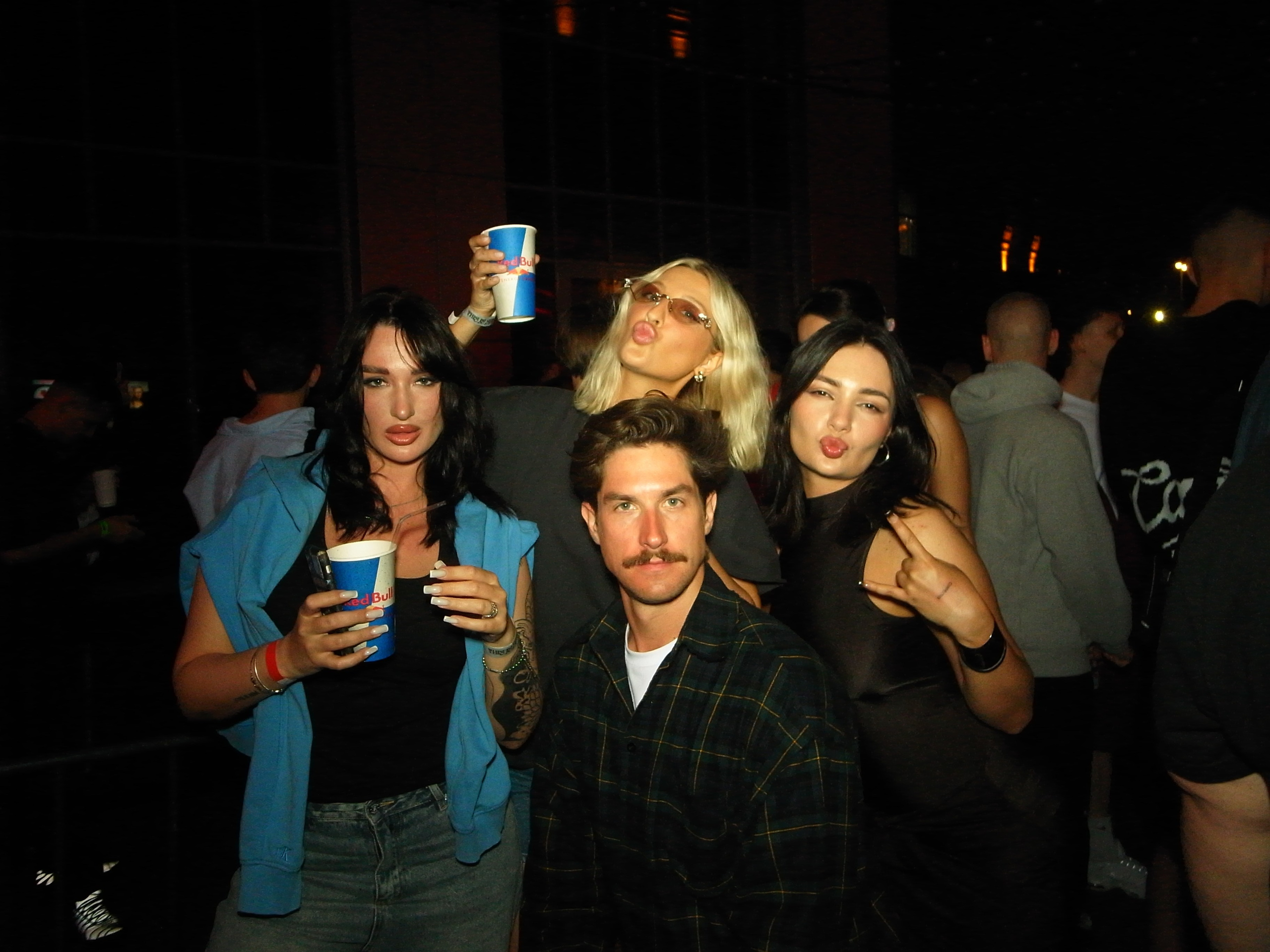 LASKI — CONNECTED x DETI. TENZO | Креативный продюсер / Арт-директор