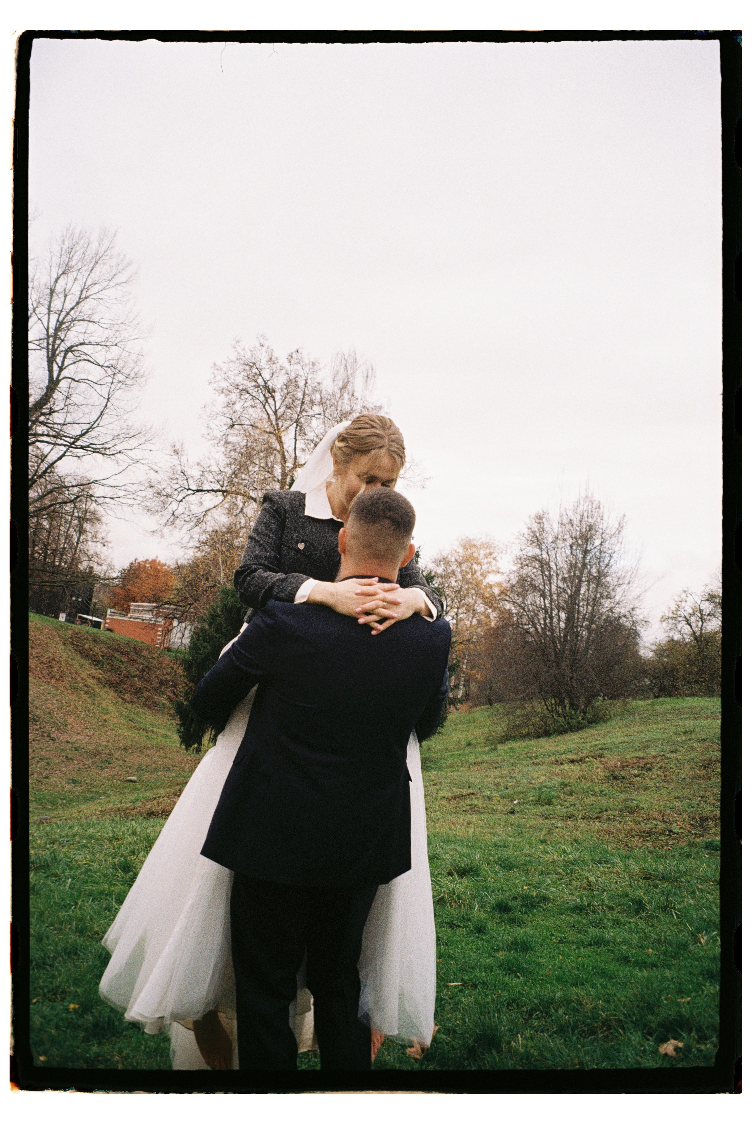 На плёнку (Саша и Лиза). Фотограф в Москве — Евгения Прокопенко