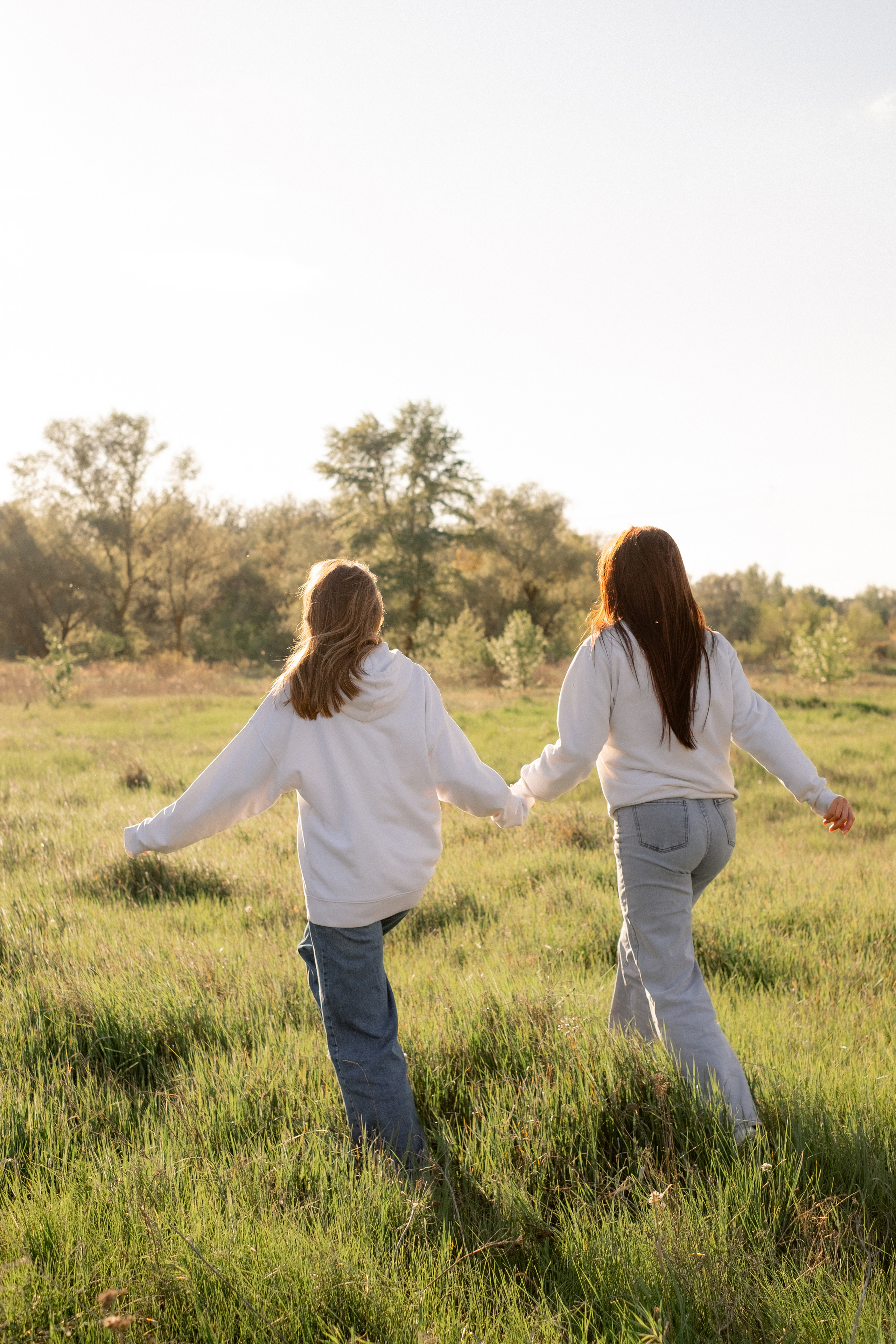 Фотосессия для мамы и дочки на природе. Антонина Мезинова фотограф Михайловка и Волгоград