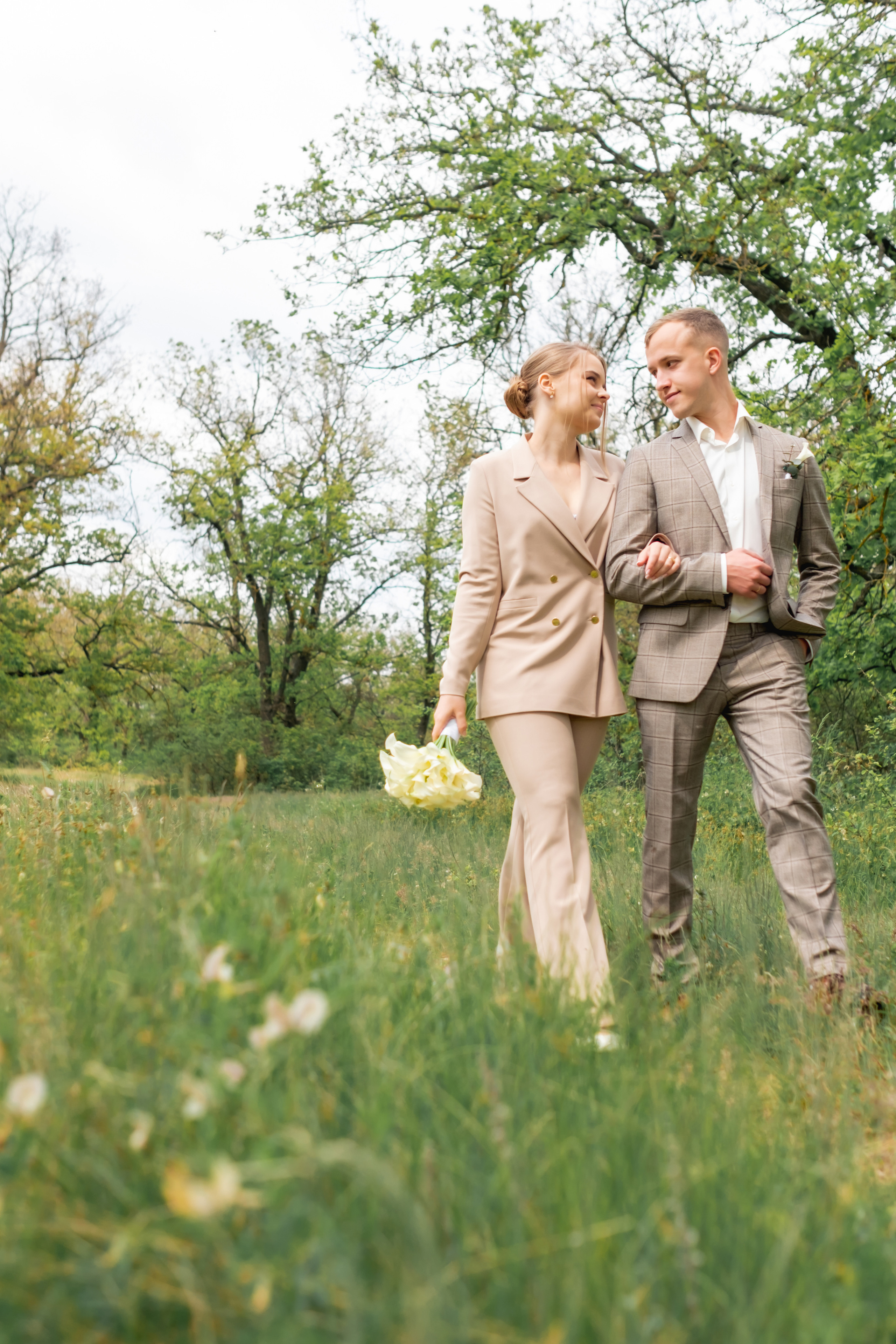 ЗАГС+прогулка. Антонина Мезинова фотограф Михайловка и Волгоград
