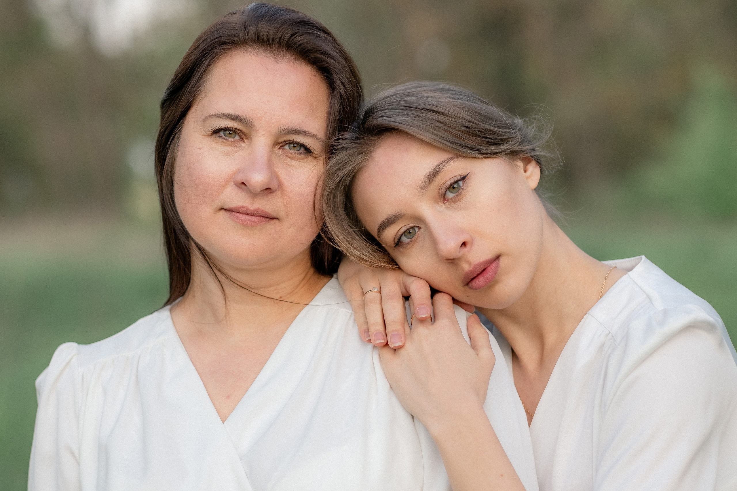 Фотосессия для мамы и дочки на природе. Антонина Мезинова фотограф Михайловка и Волгоград