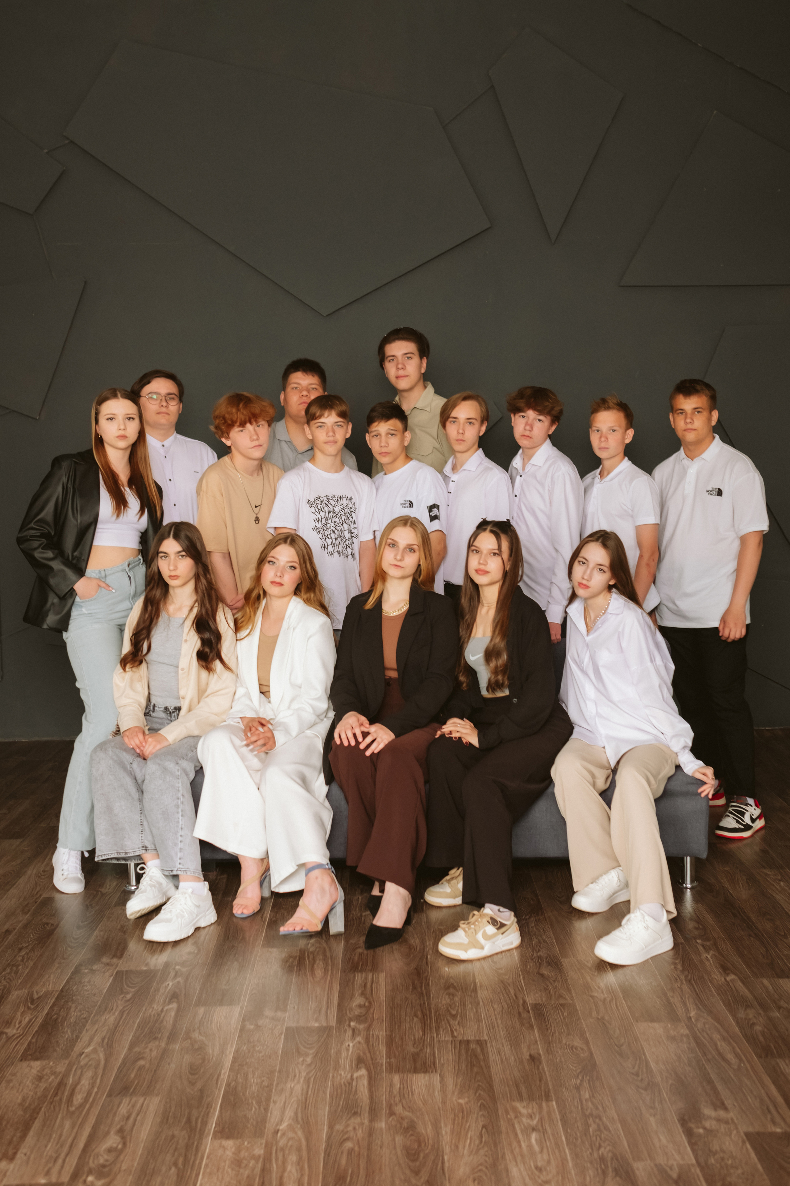 Выпускники 9 класс. Антонина Мезинова фотограф Михайловка и Волгоград