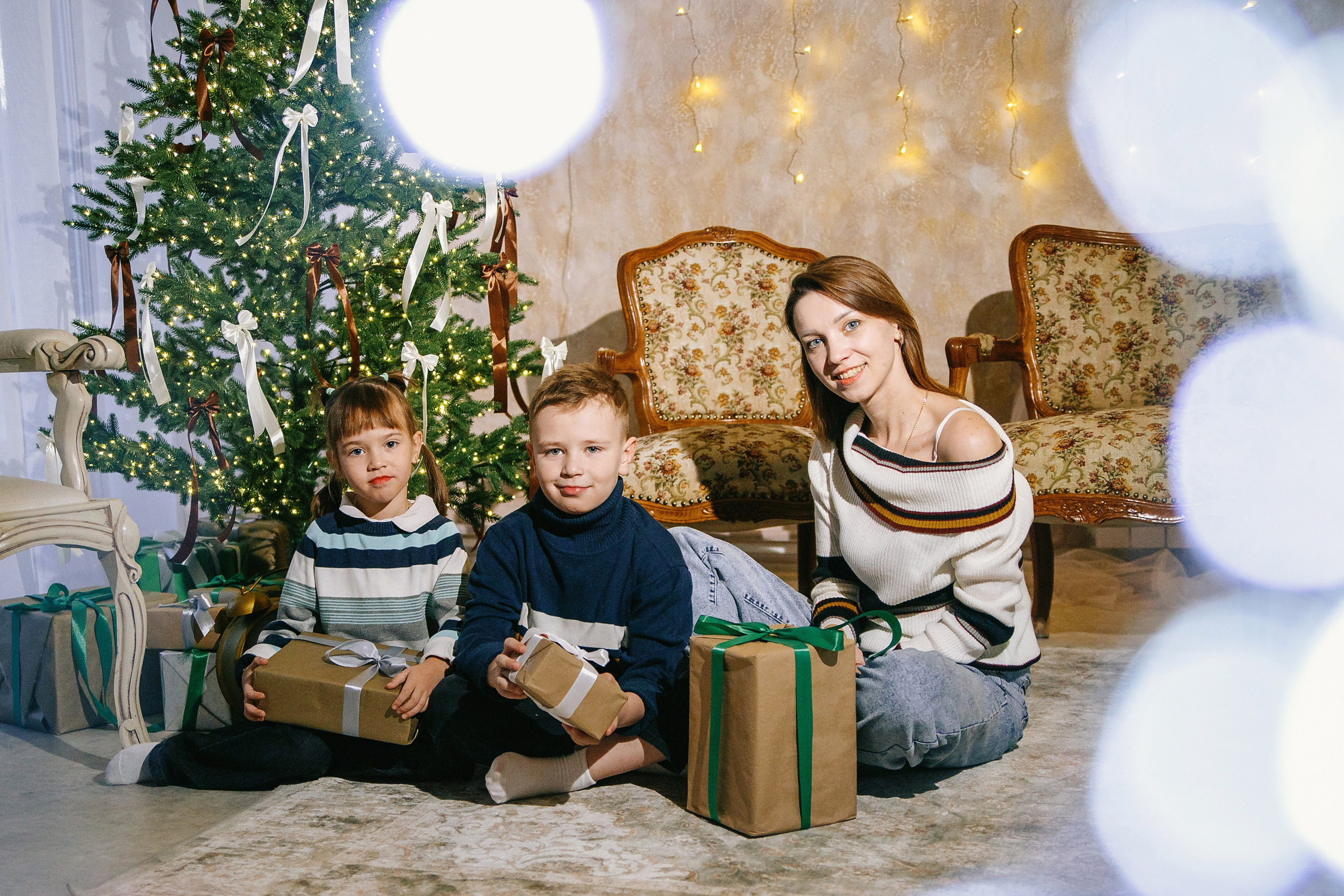 Новогодняя фотосессия Алены, Димы и Марьяны. Выпускные альбомы Искитим, Бердск и Новосибирск Крюкова Елена