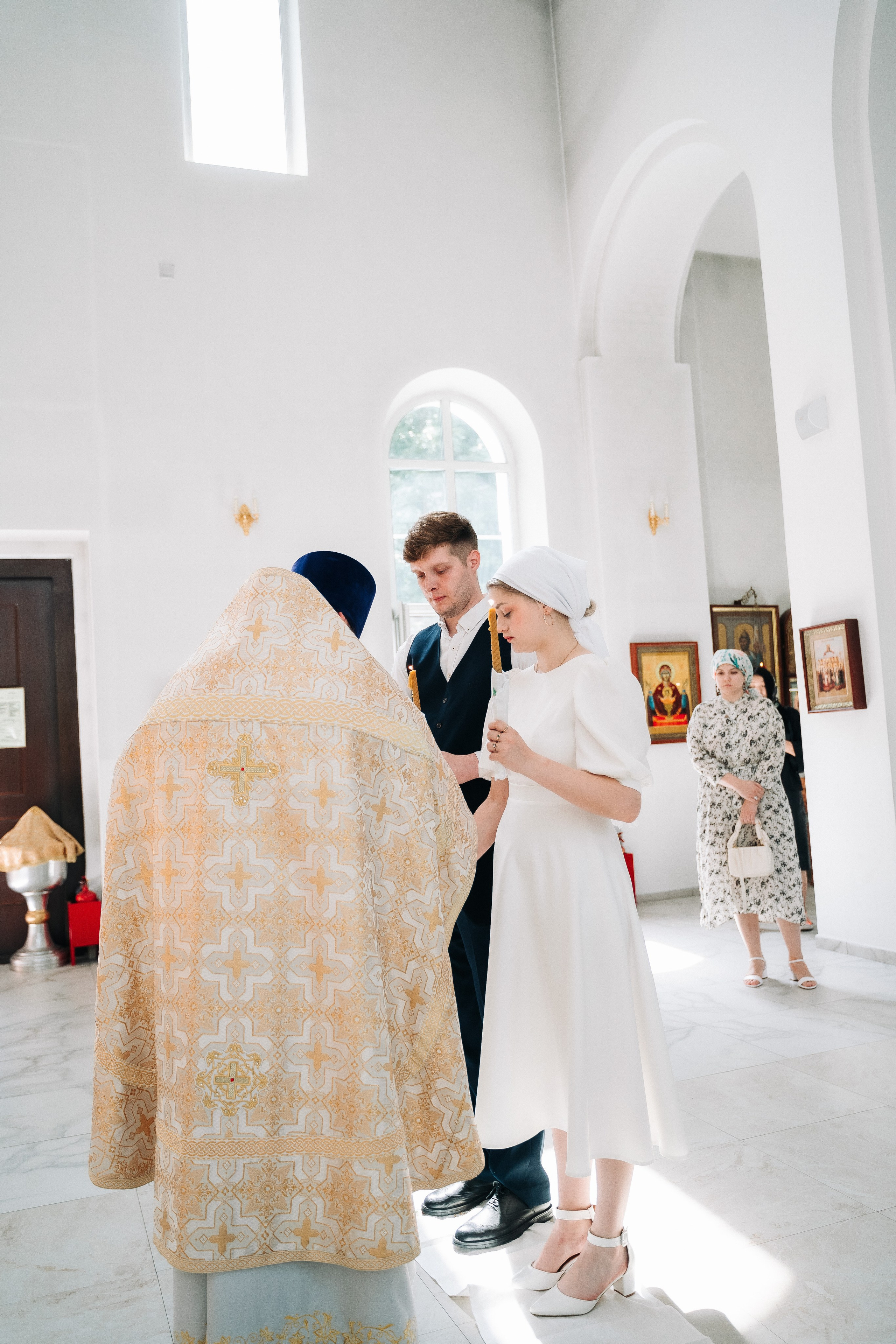 Венчание в Церкови Ермогена Патриарха Всероссийского в Южном Тушино. Свадебный и семейный фотограф в Москве и МО Геннадий Туманцев