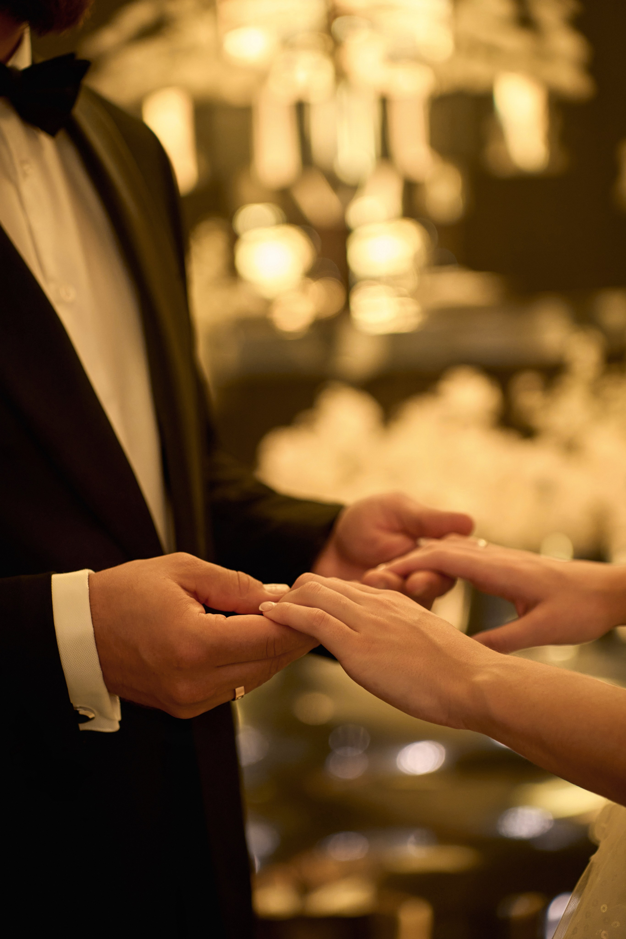 Свадьба с искусственным интеллектом в Усадьбе фамилии от ТВИНС СТУДИО лучших фотографов Краснодара. ТВИНС СТУДИО — лучшие свадебные фотографы и видеографы в Краснодаре