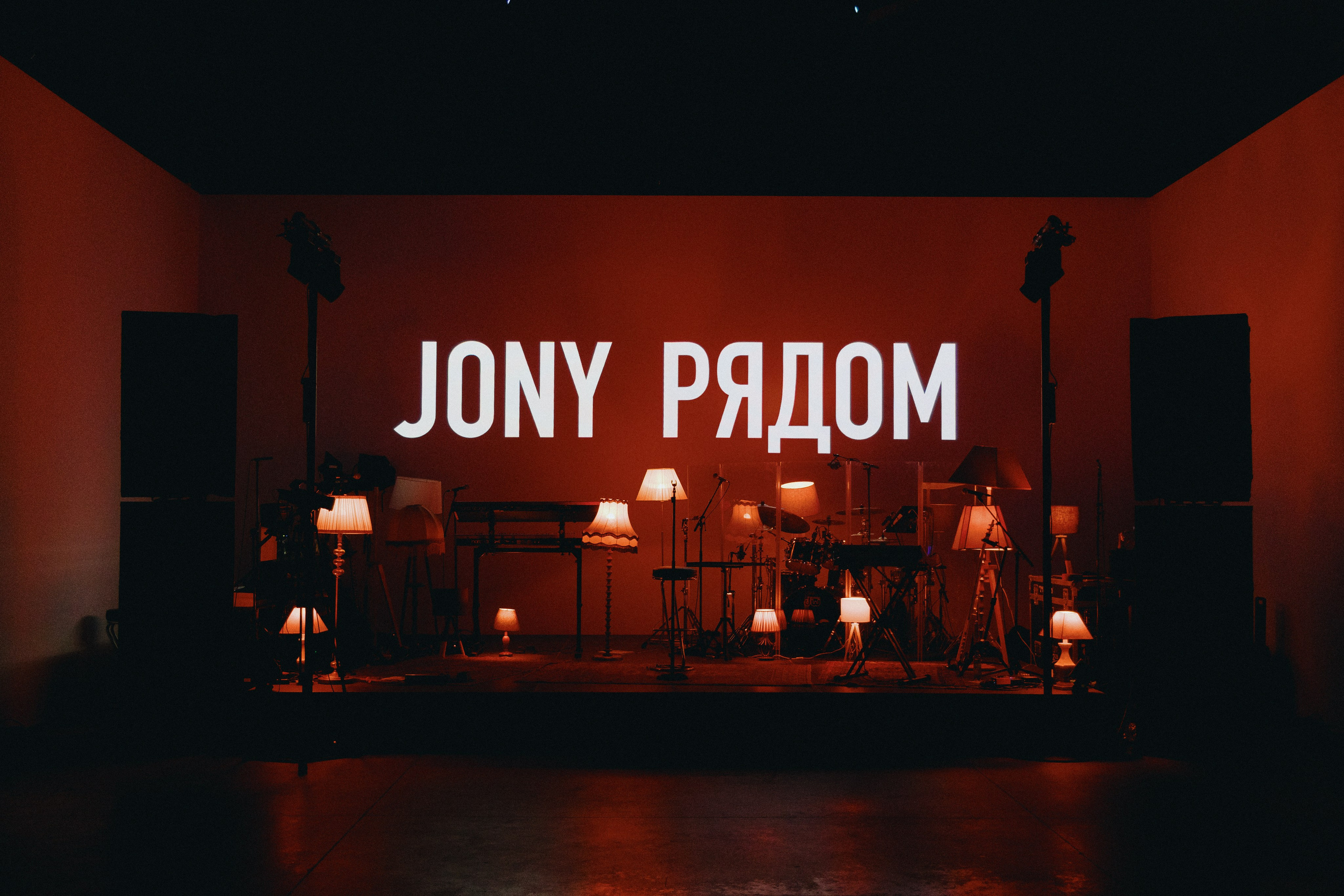 JONY РЯДОМ. Фотограф в Москве