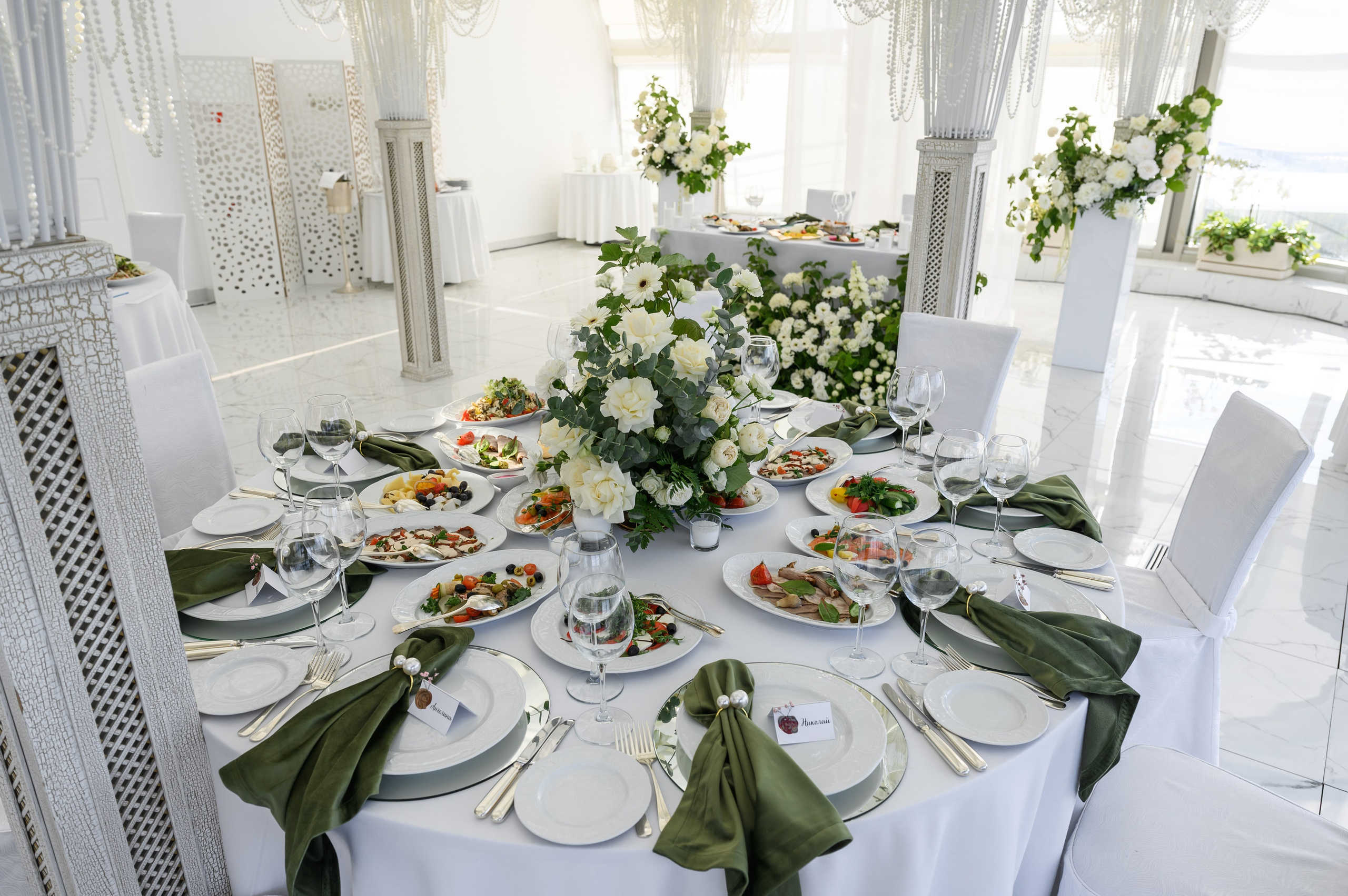 Свадебный банкет Golden Ring Hotel ресторан Зимний сад. Свадебный фотограф Москва Юрий Кульман