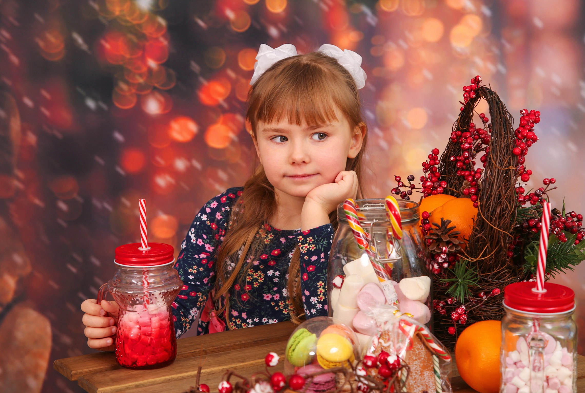 Новогодний коктейль. Выпускные альбомы в Нижнем Новгороде | Фотостудия Звездочет | Никулина Наталья